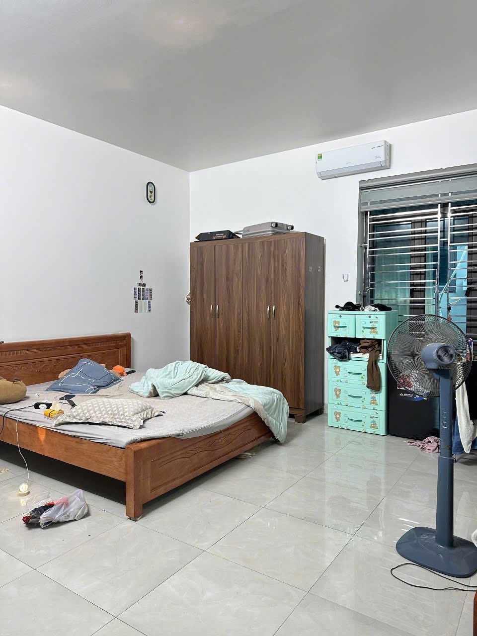 Bán căn nhà 3 tầng mặt phố KD buôn bán, phường Ngọc Châu, TP HD, 75m2, mt 5m, 4.x tỷ 3