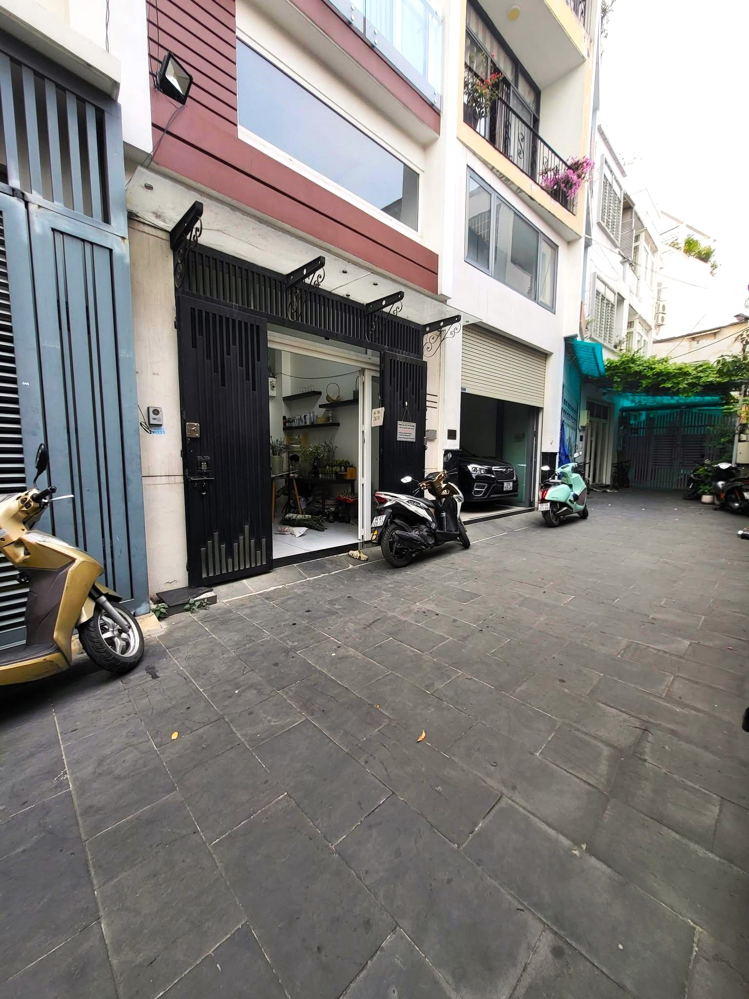 ‼Trung tâm Bình Thạnh - Khu compound – Nhà đẹp xe hơi vào ngủ – Gần công viên - Nở hậu tài lộc 2