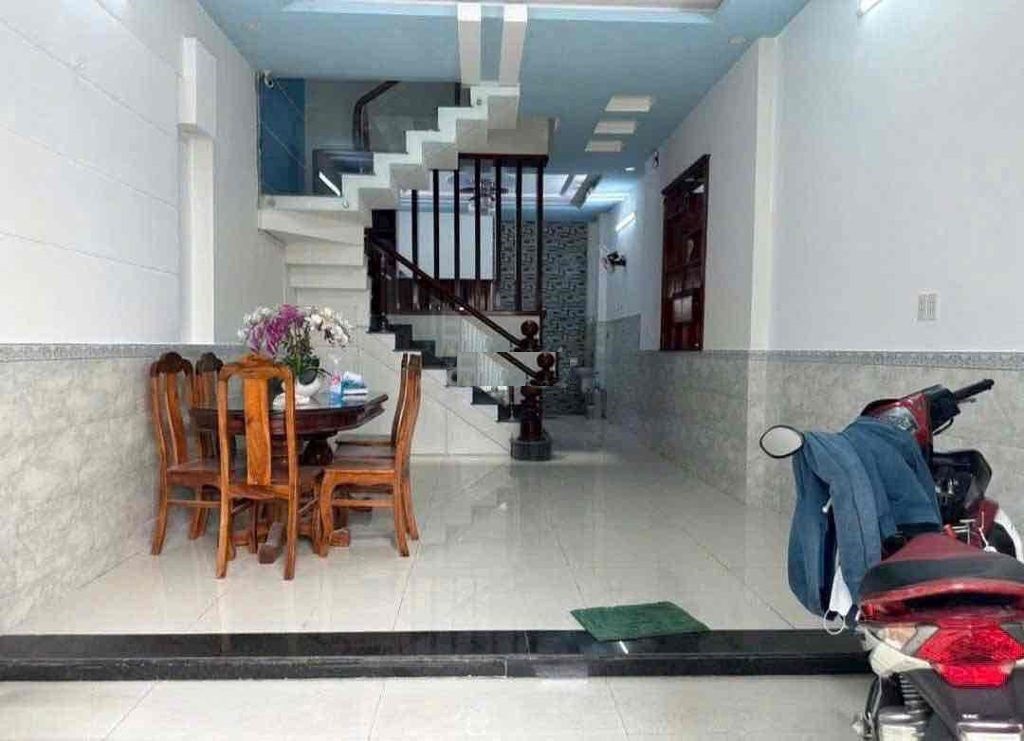 Cho thuê nhà đối diện Vạn Phúc City thông qua KDC SÔng Đà Thủ Đức 2