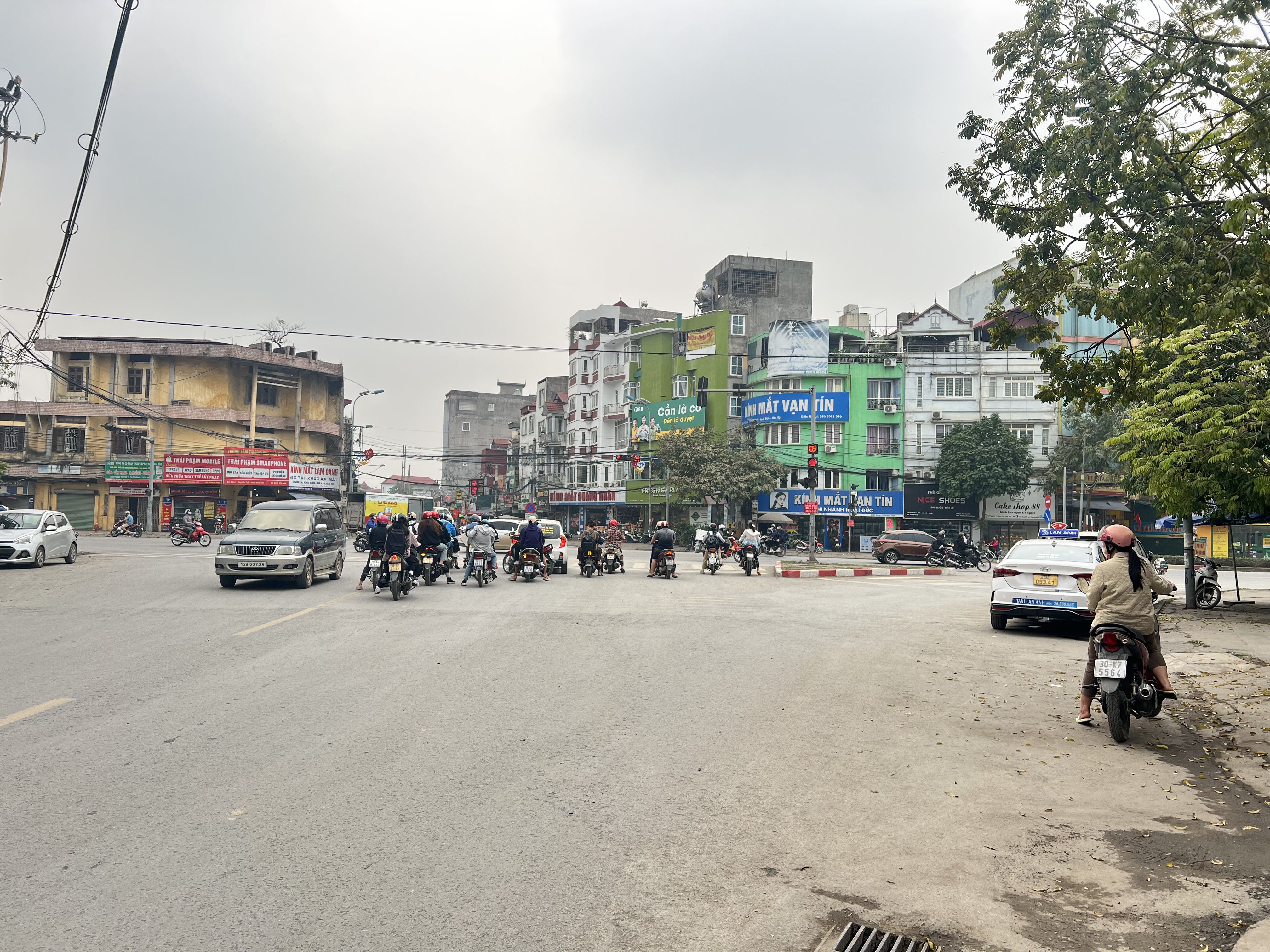 BÁN NHÀ TRẠM TRÔI – HOÀI ĐỨC  NHÀ XÂY MỚI 5 TẦNG – 39M²  NHỈNH 5 TỶ 4