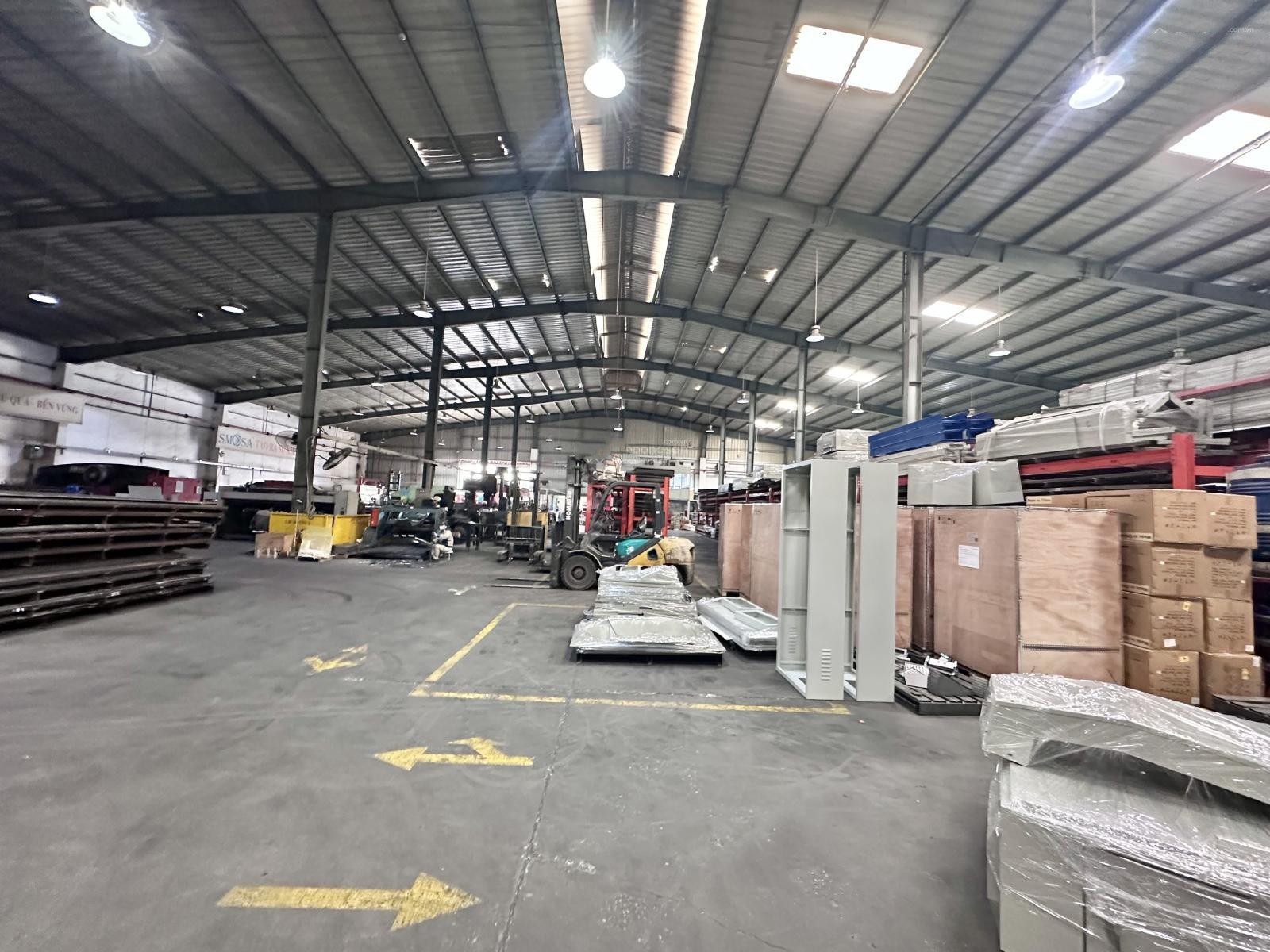 Cho thuê Kho - Nhà xưởng Xã Vĩnh Quỳnh, Thanh Trì, Diện tích 3900m², Giá Thương lượng 2