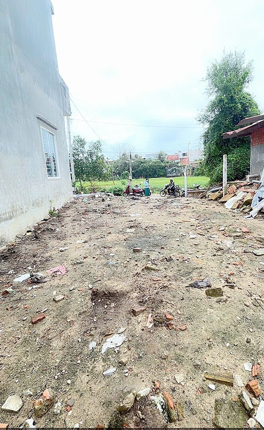 Chính chủ Bán 140,8m2 Đất Tại Trấn Rến, Khu Phố Phú Lâm 1, Phường Phú Yên, Đắk Lắk