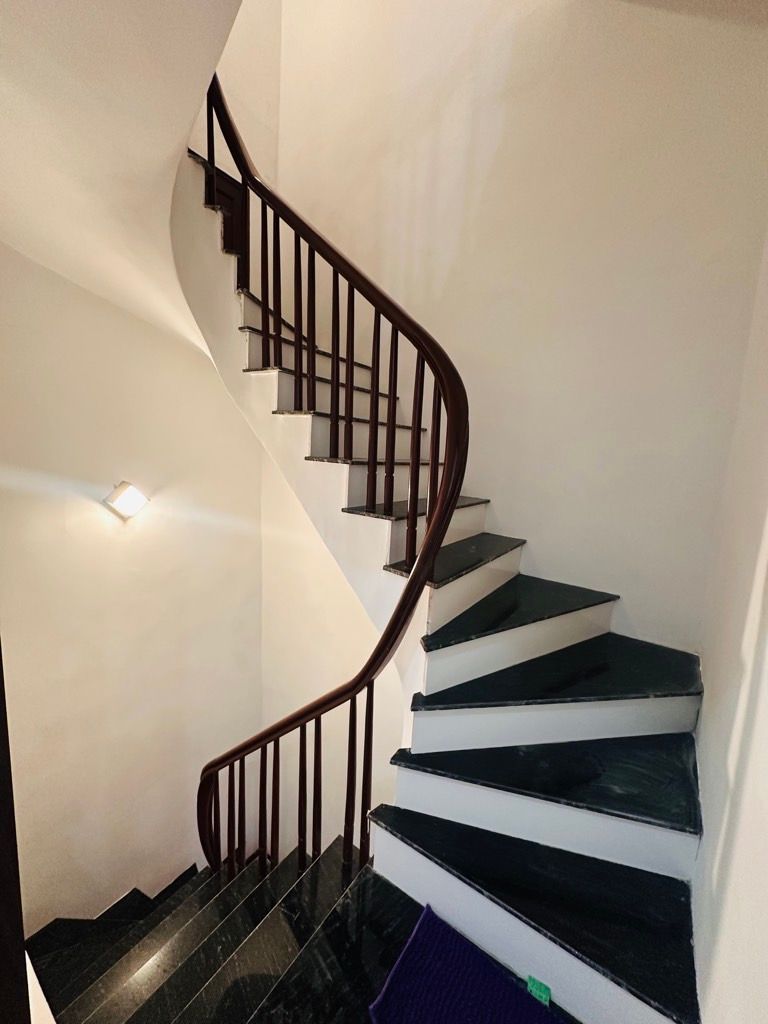 Cần bán Nhà mặt tiền đường Minh Khai, Phường Vĩnh Tuy, Diện tích 36m², Giá 8.39 Tỷ 5