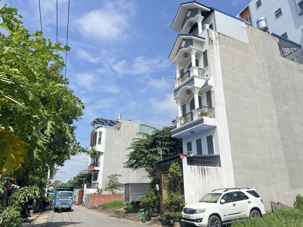 ĐẤT KDC CAO TẦNG TRƯỜNG THỌ ĐƯỜNG NHỰA 8M THẲNG TẮP_NGANG 8.6M 4