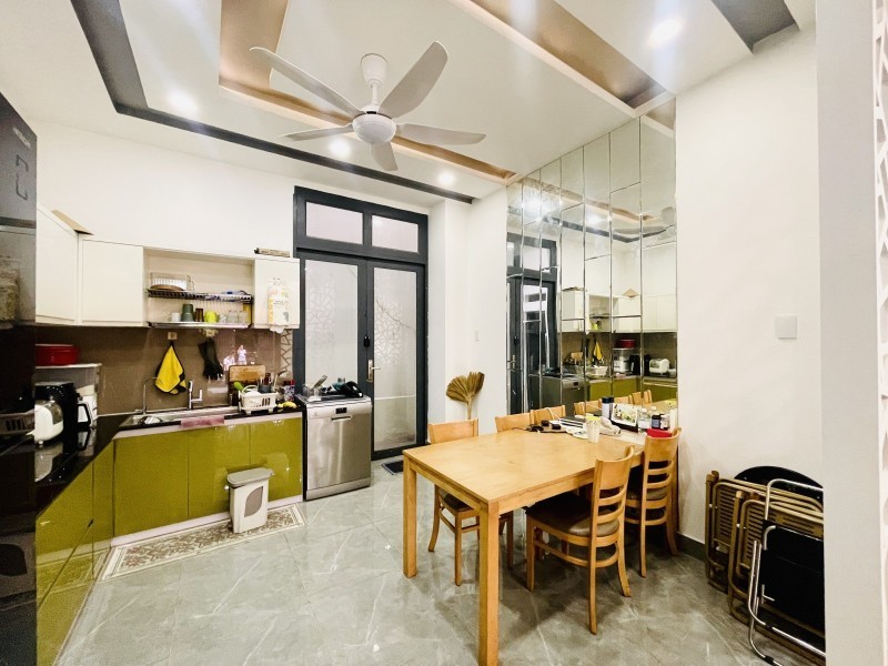 Bán nhà đường số 50, DT  81m2, 4 tầng, Phường Hiệp Bình Chánh, Thủ Đức, TP HCM - Giá 7,49 tỷ, Sổ 3