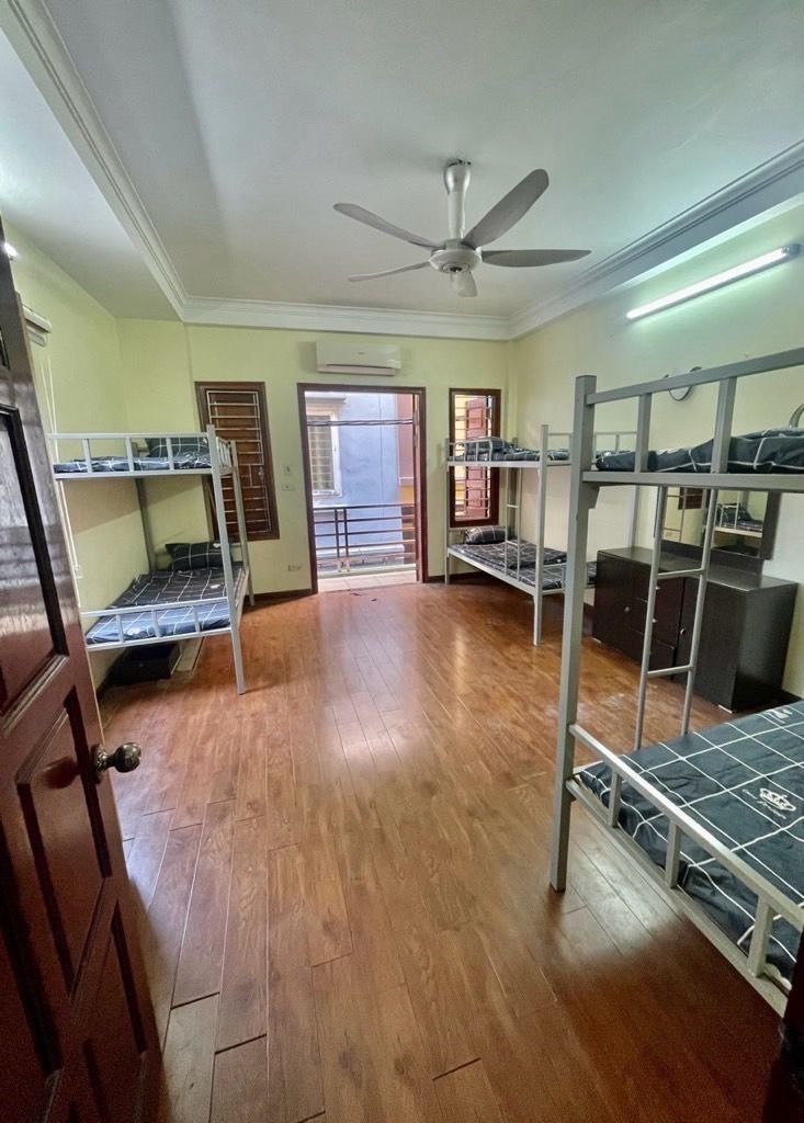 Cần bán Nhà mặt tiền đường Trương Định, Phường Tương Mai, Diện tích 40m², Giá 10.3 Tỷ 2