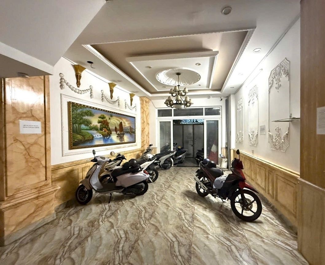 4 tầng 106m2 có 9 tỏi x Quang Trung Phường 11 Gò Vấp TP. Hồ Chí Minh. 3