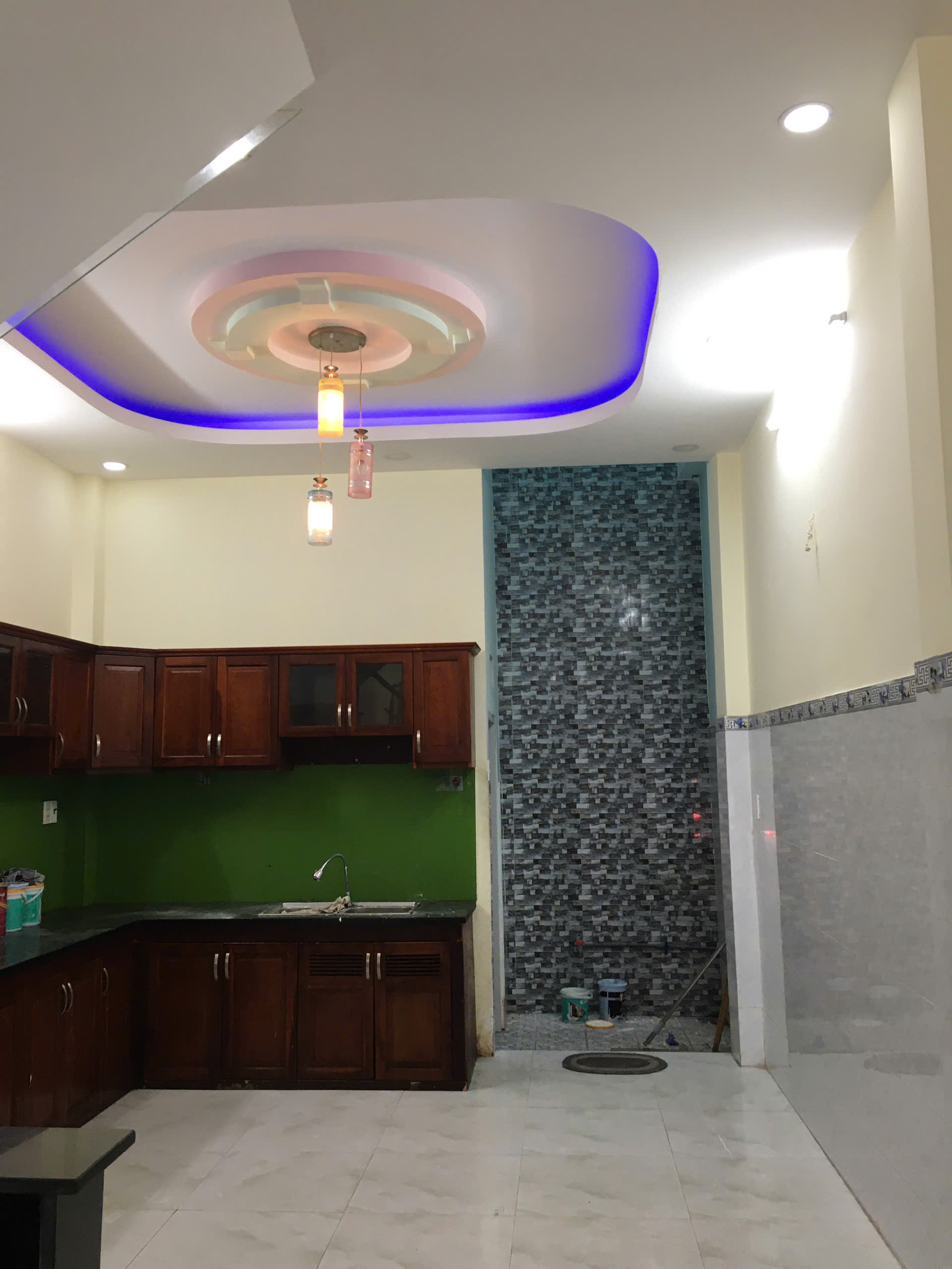 Cho thuê nhà KDC Hồng Long Hiệp Bình 3 lầu 4PN 4Wc giá 15tr 3