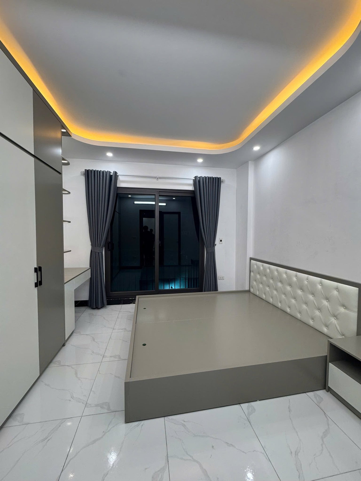 Bán nhà Đại Mỗ 40M 4 Tầng, 4p ngủ, gần đường lớn ô tô đỗ gần giá 7.5 tỷ 3