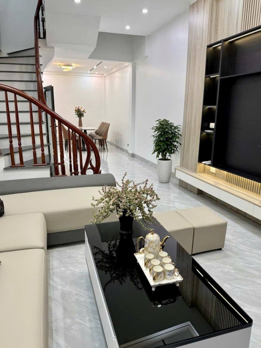 Bán nhà Vũ Tông Phan, Thanh Xuân, Gara ô tô, Kinh doanh, 42m2, 11.8 tỷ 2