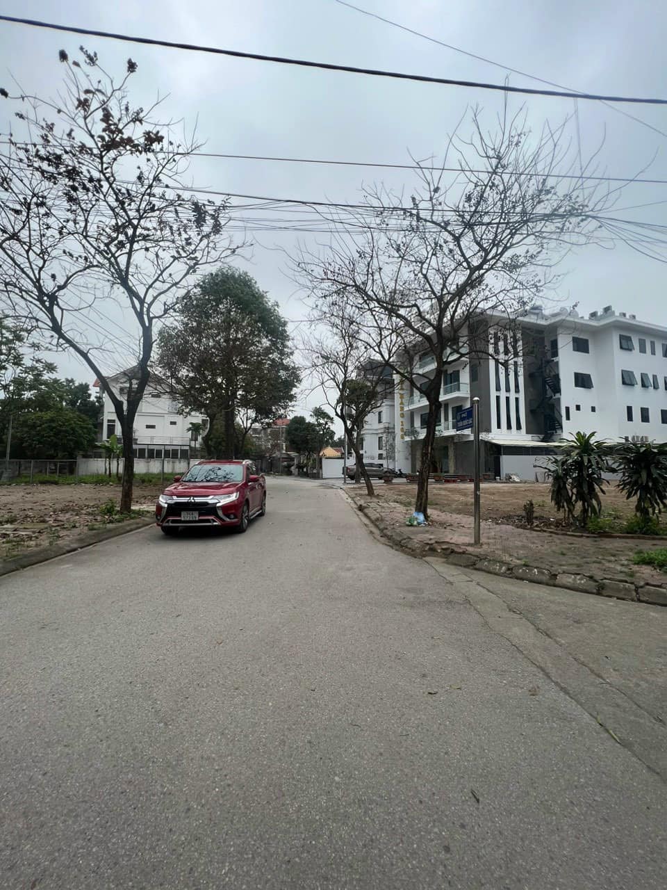 Bán đất mặt phố Trần Quốc Lặc, ph Quang Trung, TP HD, 499m2, mt 13.7m, gần hồ Hòa Bình 5