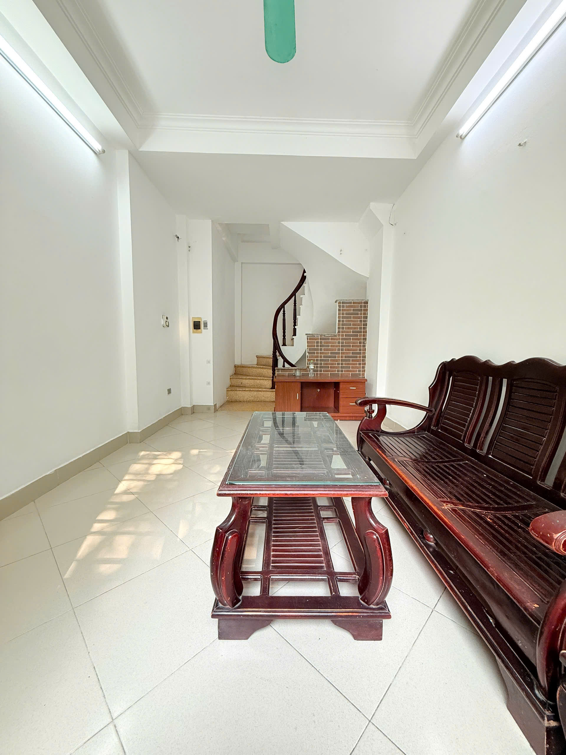 hiếm khó kiếmTHOÁNG VĨNH VIỄN –GA TÀU ĐIỆN –LÕI ĐỐNG ĐA – GIỮ TIỀN TỐT 3