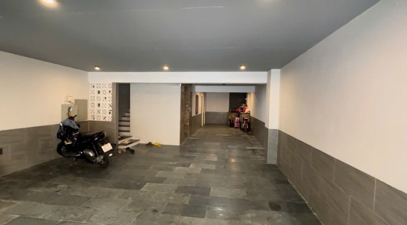 NGỘP BANK - GIẢM 1.6 TỶ -NHÀ 6 TẦNG – THANG MÁY - KĐT HÒA QUÝ - SÁT VÕ CHÍ CÔNG. 3