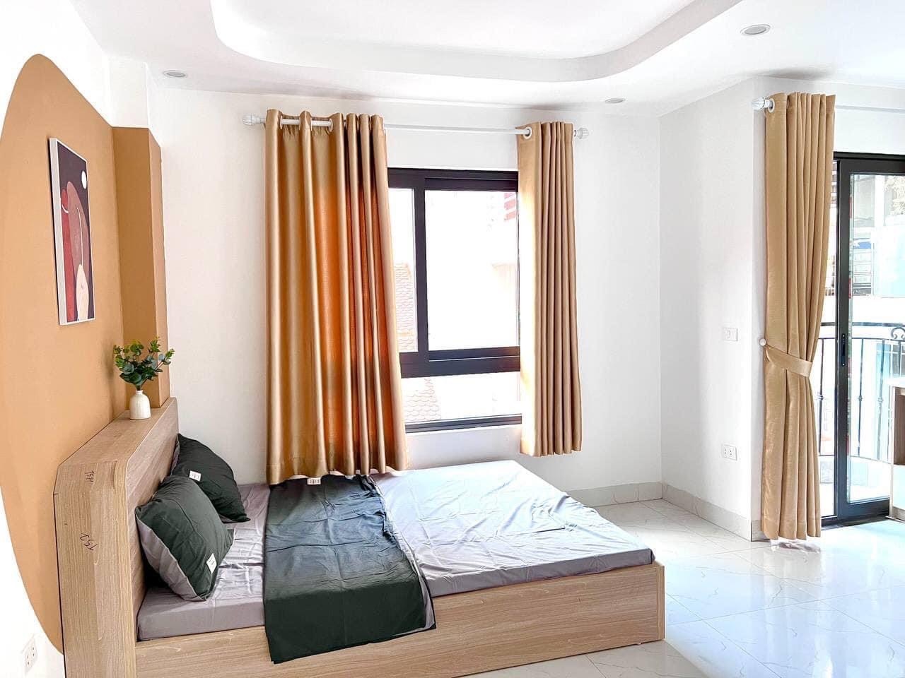 BÁN TÒA CCMN TRUNG VĂN 150M2 7 TẦNG 42PKK DÒNG TIỀN HƠN 2 TỶ/NĂM GIÁ 32 TỶ 3