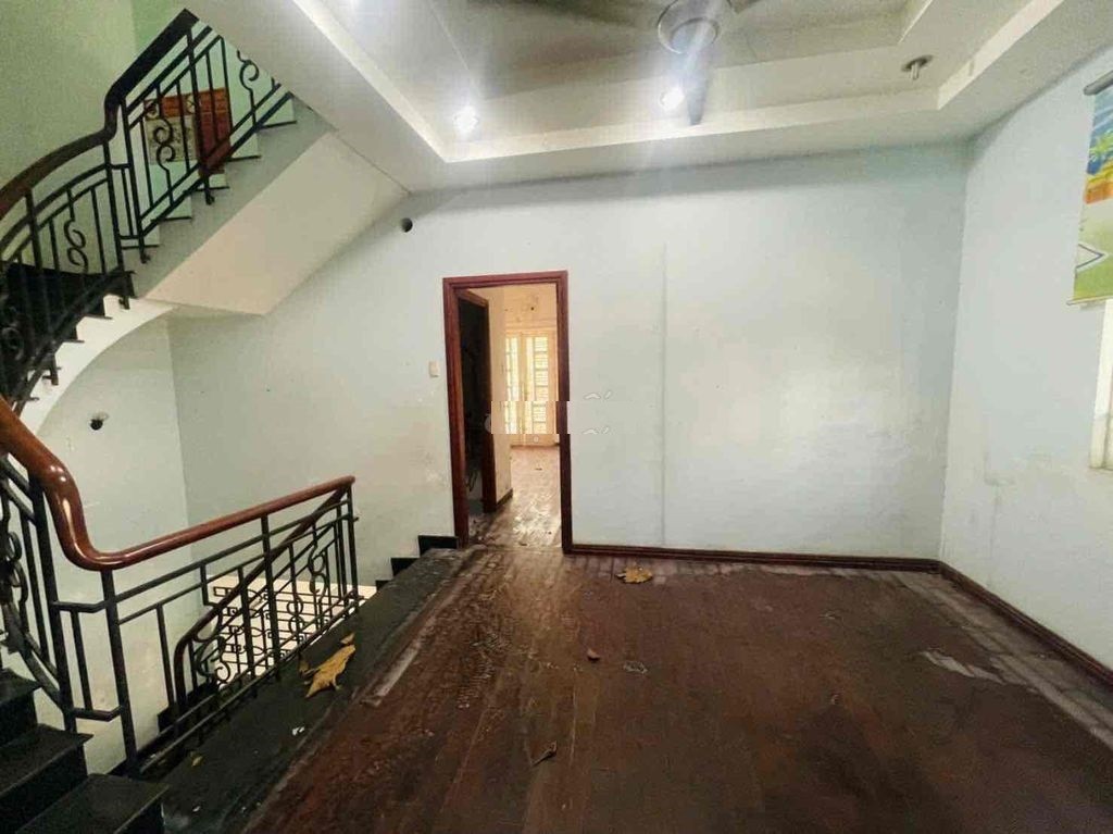 CHO THUÊ BIỆT THỰ  GÓC 2 MẶT TIỀN – KHU VIP BÊN SÔNG, GẦN GIGAMALL PHẠM VĂN ĐỒNG 3