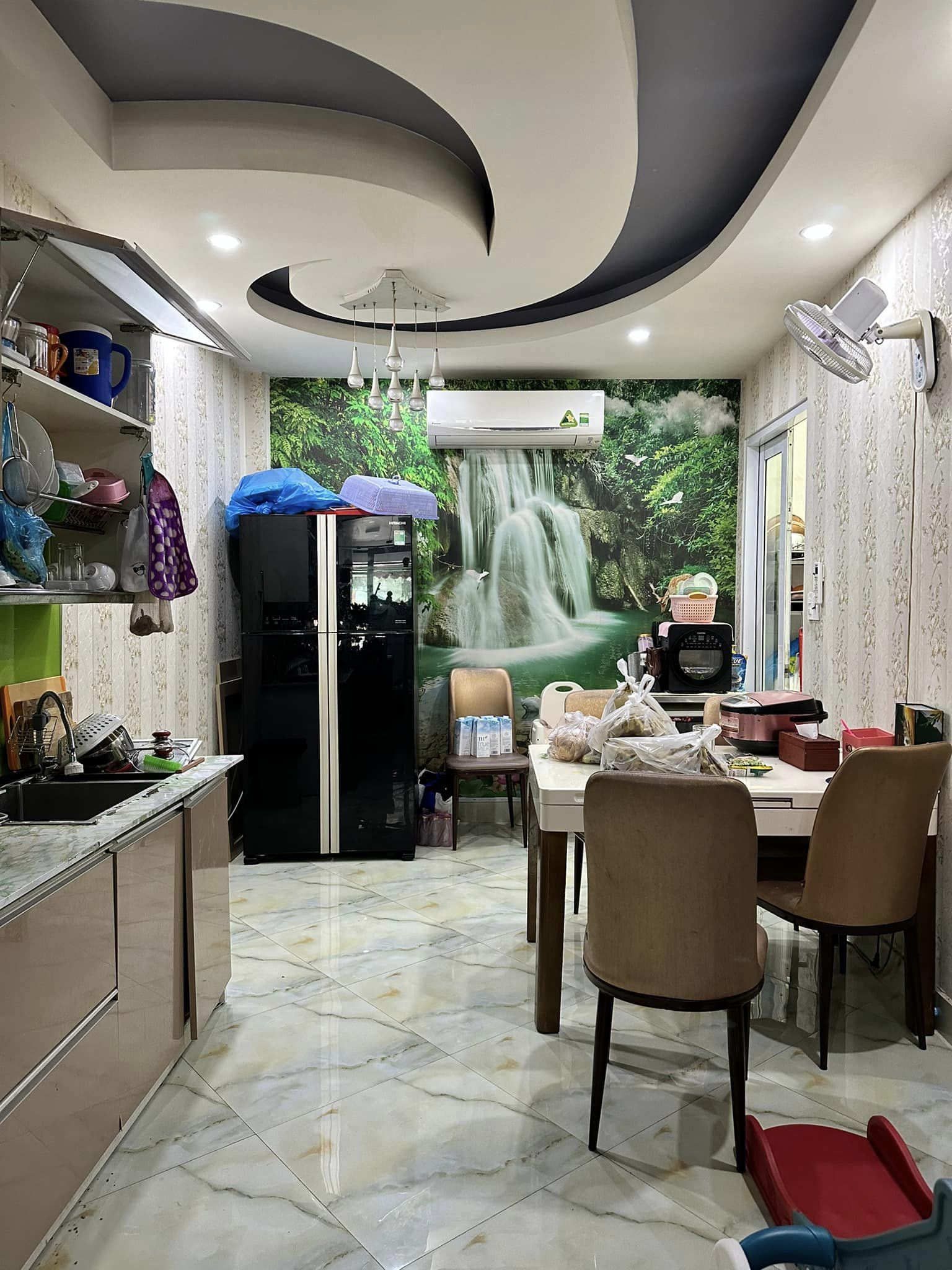 PHÚ NHUẬN - HẺM XE HƠI - 4 TẦNG BTCT - 72M² NỞ HẬU - GIÁ CHỈ 8.X TỶ 3