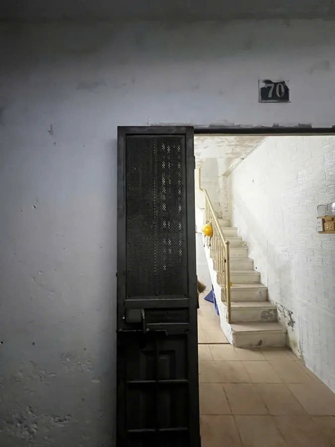 4 TẦNG LÕI ĐỐNG ĐA 2.6 TỶ. Sát phố, sát ngõ ô tô, sổ đỏ. 2