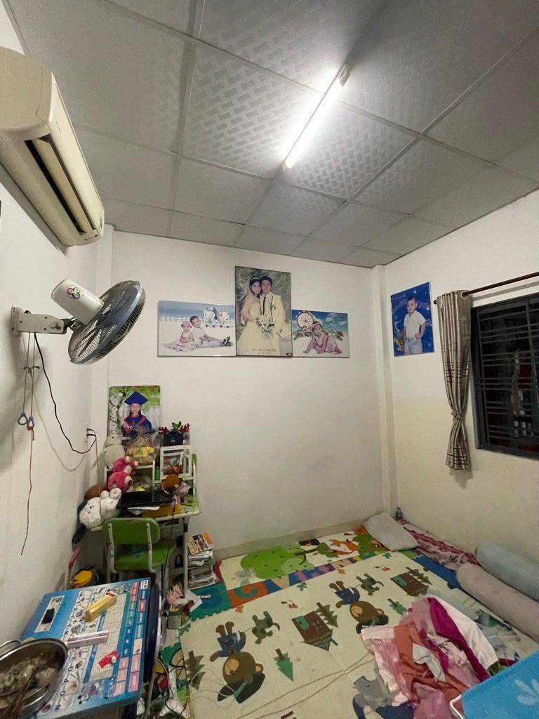 Bán nhà Phạm Văn Chiêu , hẻm rộng trước nhà, gần siêu thị Emart, 44m2, nhỉnh 4 tỷ 3