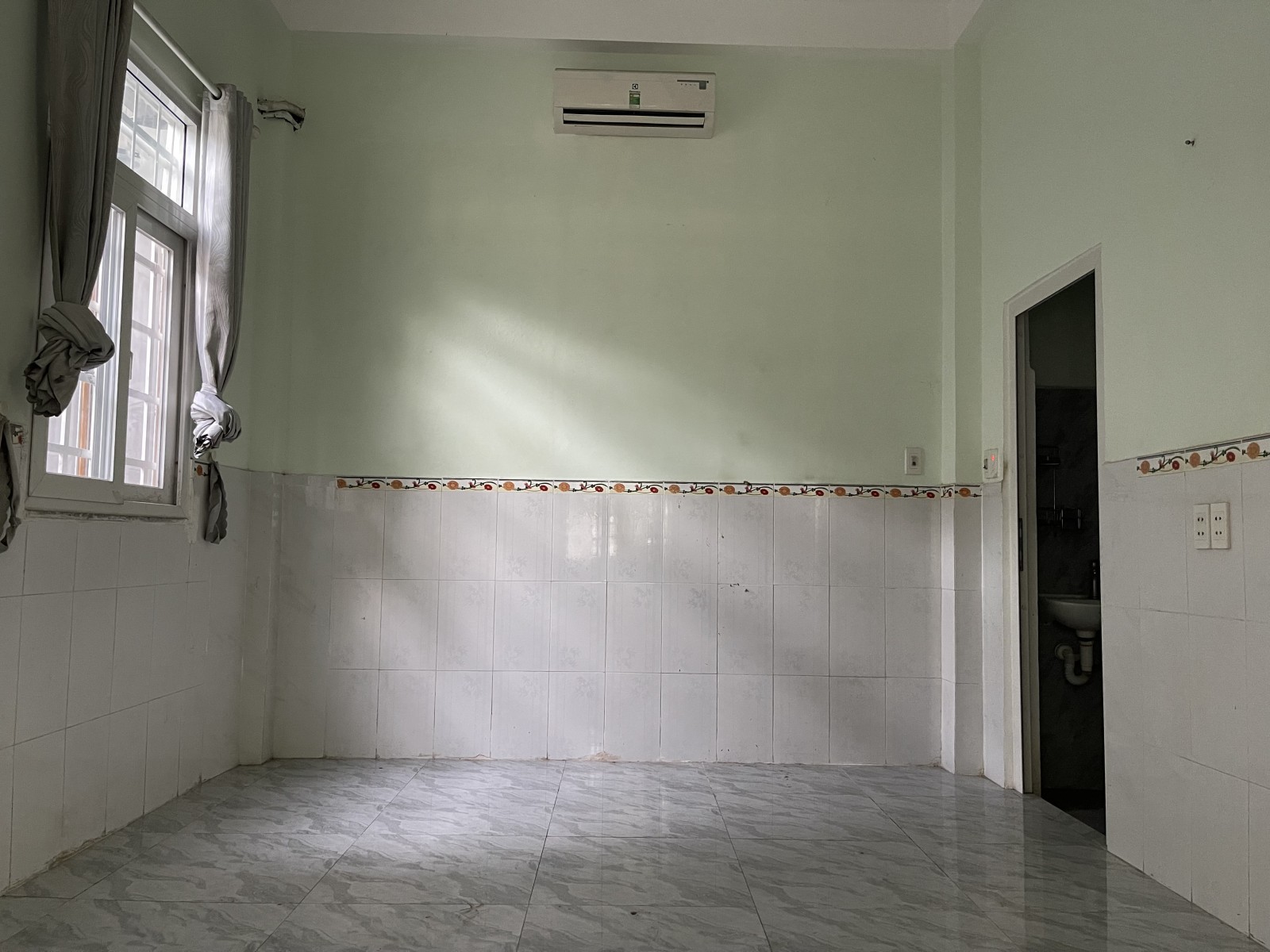 NHÀ 3 TẦNG LÔ GÓC  – ĐÔ ĐỐC LỘC, HÒA XUÂN  – CHỈ 9,4 TỶ 5