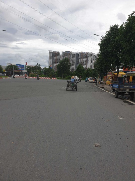 Bán lô đất trục đường 15m khu dân cư Hưng Phú 2, P.Phước Long B, Q9 cũ, dt 6x20m, gia 87tr/m2 4