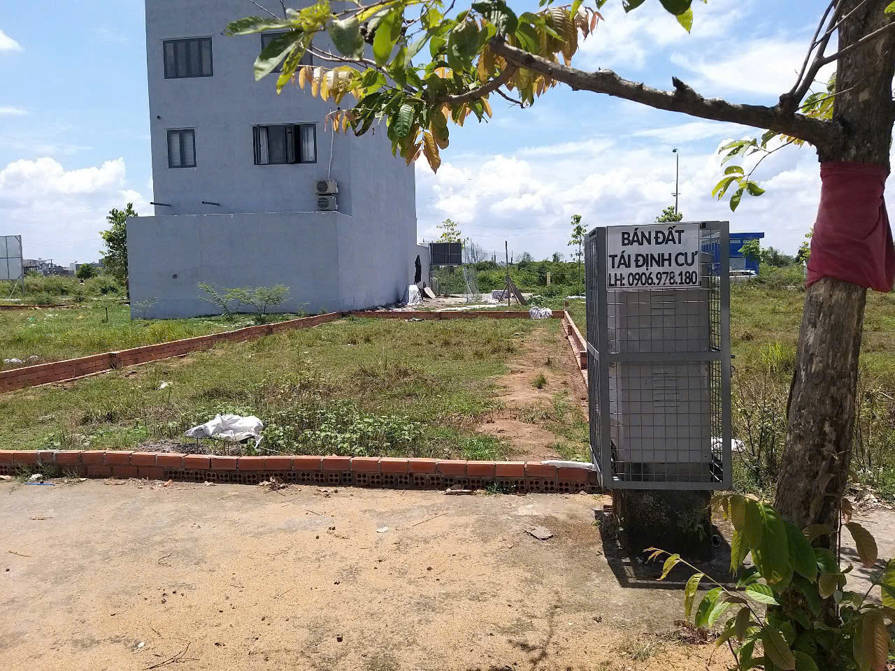 Cần bán Đất đường 7, Phường Long Bình, Diện tích 160m², Giá Thương lượng