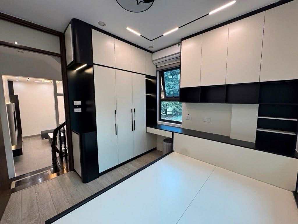 NGUYỄN CÔNG TRỨ HÀ ĐÔNG-OTO ĐỖ CỬA- LÔ GÓC- 10,2 TỶ 3