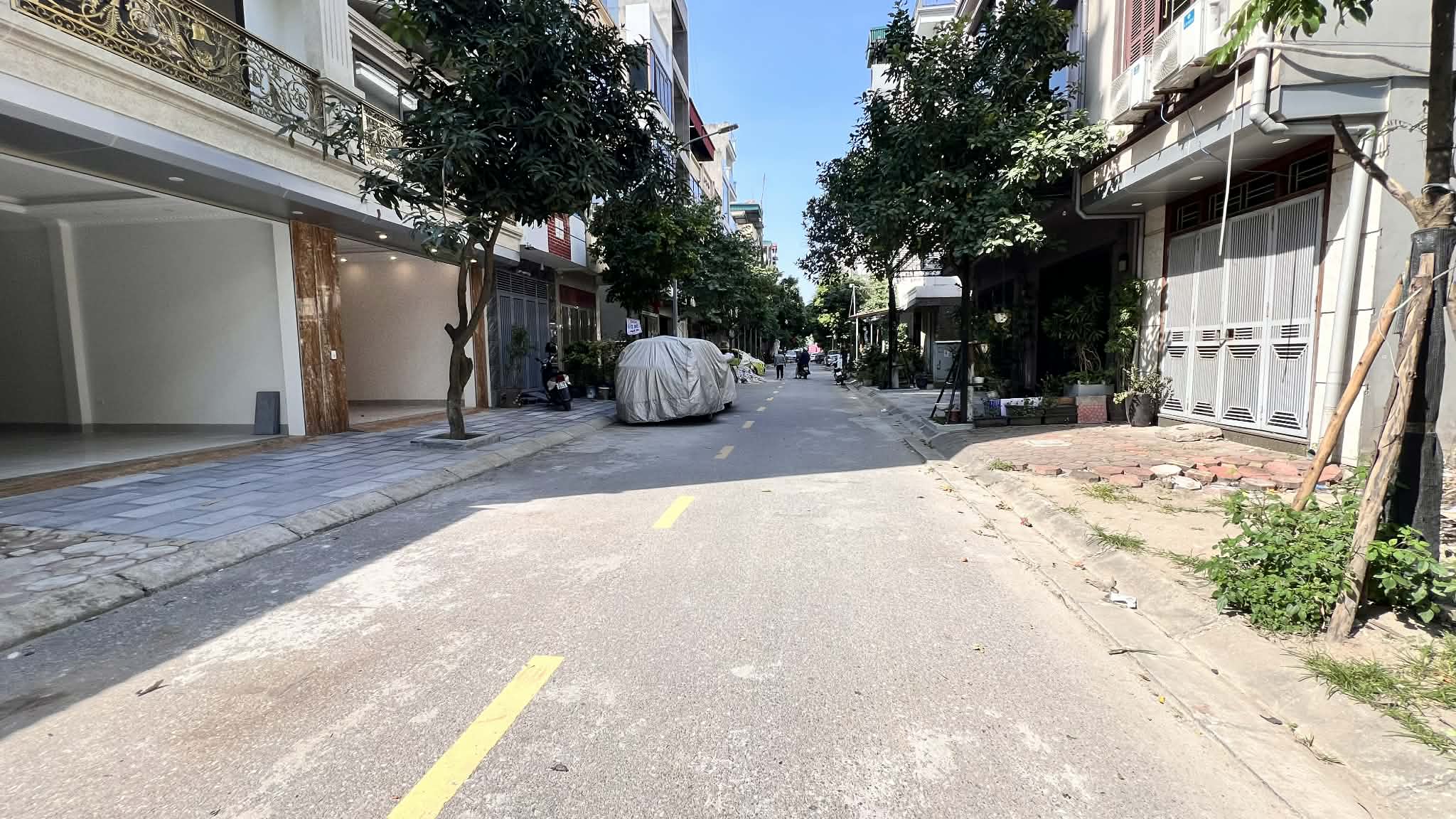 nhà đẹp khu TĐC Thạch Bàn, 90m x 6 tầng, thang máy, kinh doanh, vỉa hè, ôtô tránh