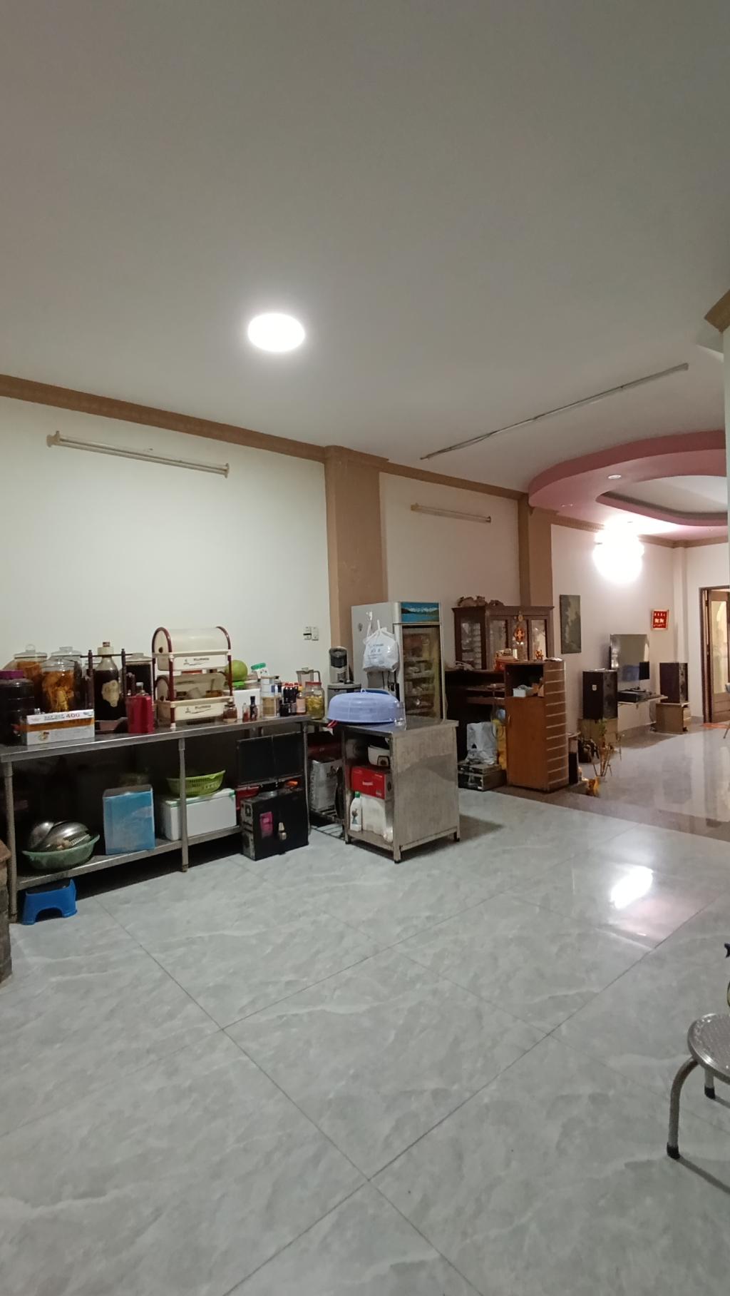 Bán nhà mặt tiền Tạ Quang Bửu 6x18 sổ riêng 4 tầng chỉ 23 tỷ - 0931172218 2