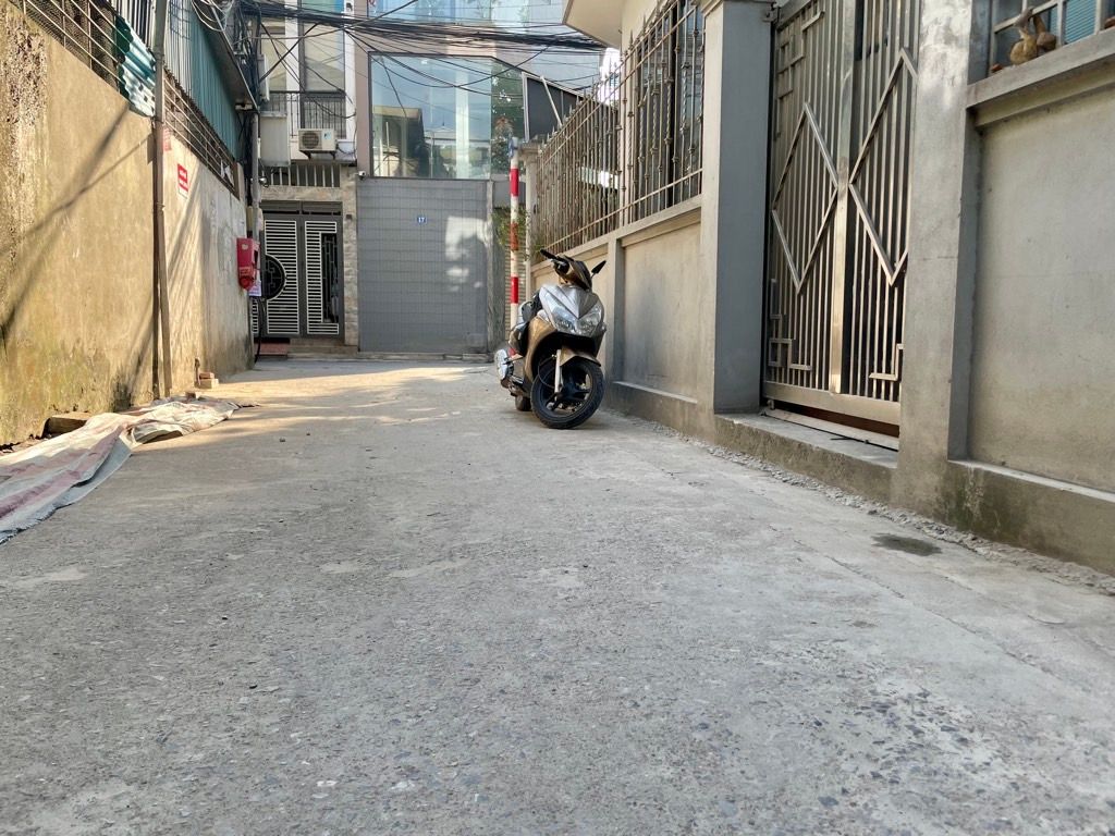 Cần bán Đất đường Phố Trạm, Phường Bồ Đề, Diện tích 66m², Giá 13.95 Tỷ 2