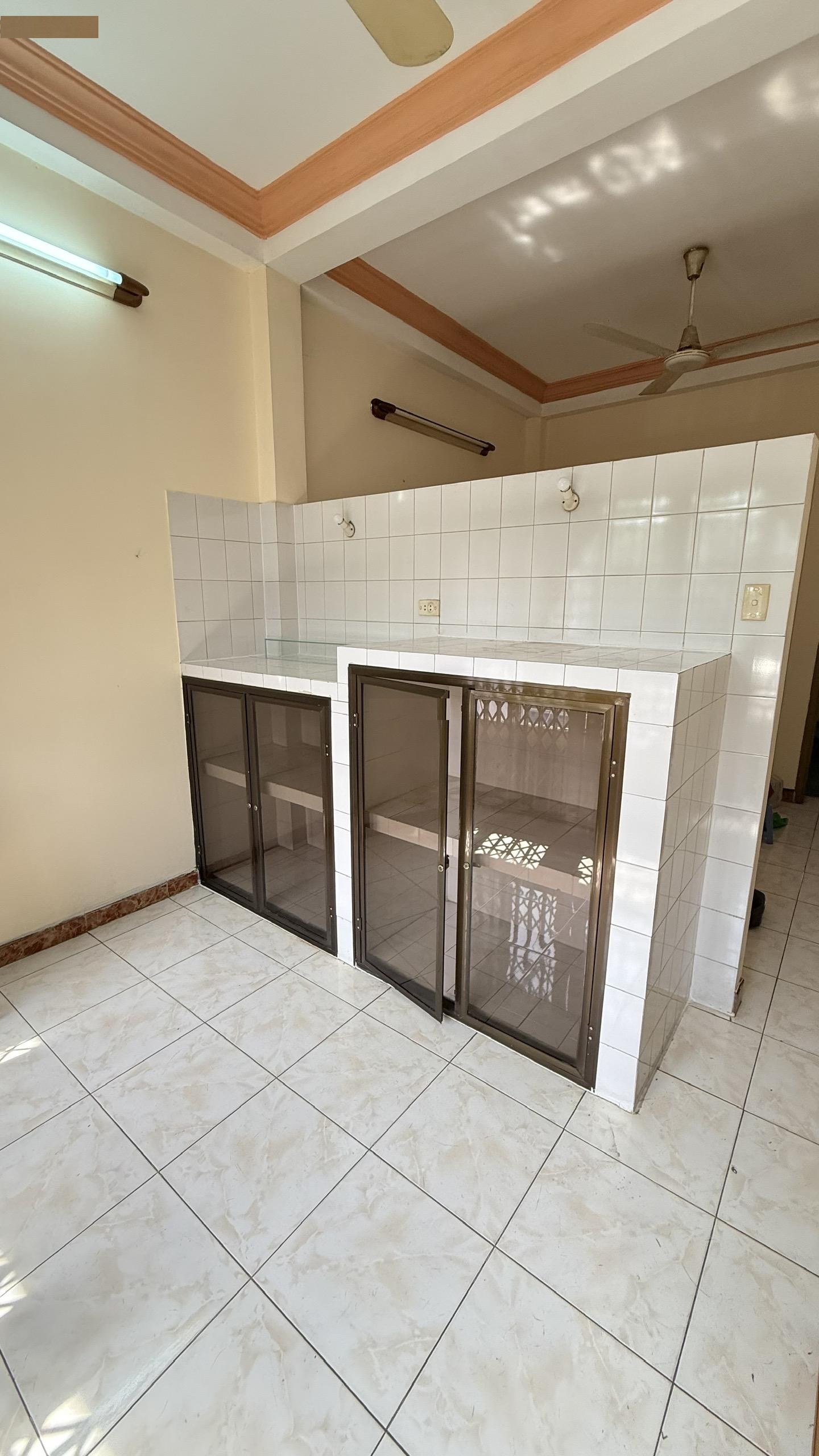 VILLA KHU BÊN SÔNG CHO THUÊ PHÙ HỢP LÀM CHDV,VPCTY ..7m x 18m TRỆT 2 LẦU GIÁ 28TR 4