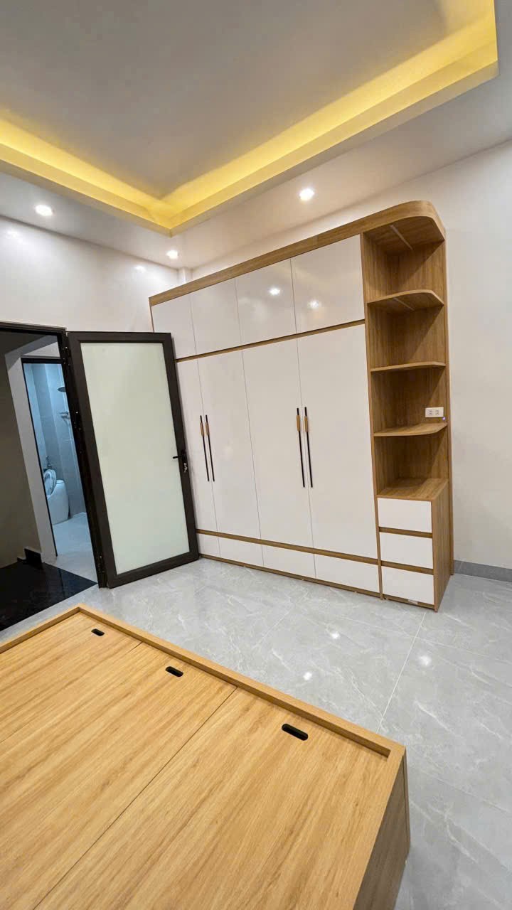 Bán nhà ngõ Vũ Hựu – thông Trường Chinh – 3 tầng, ô tô vào tận nơi 4