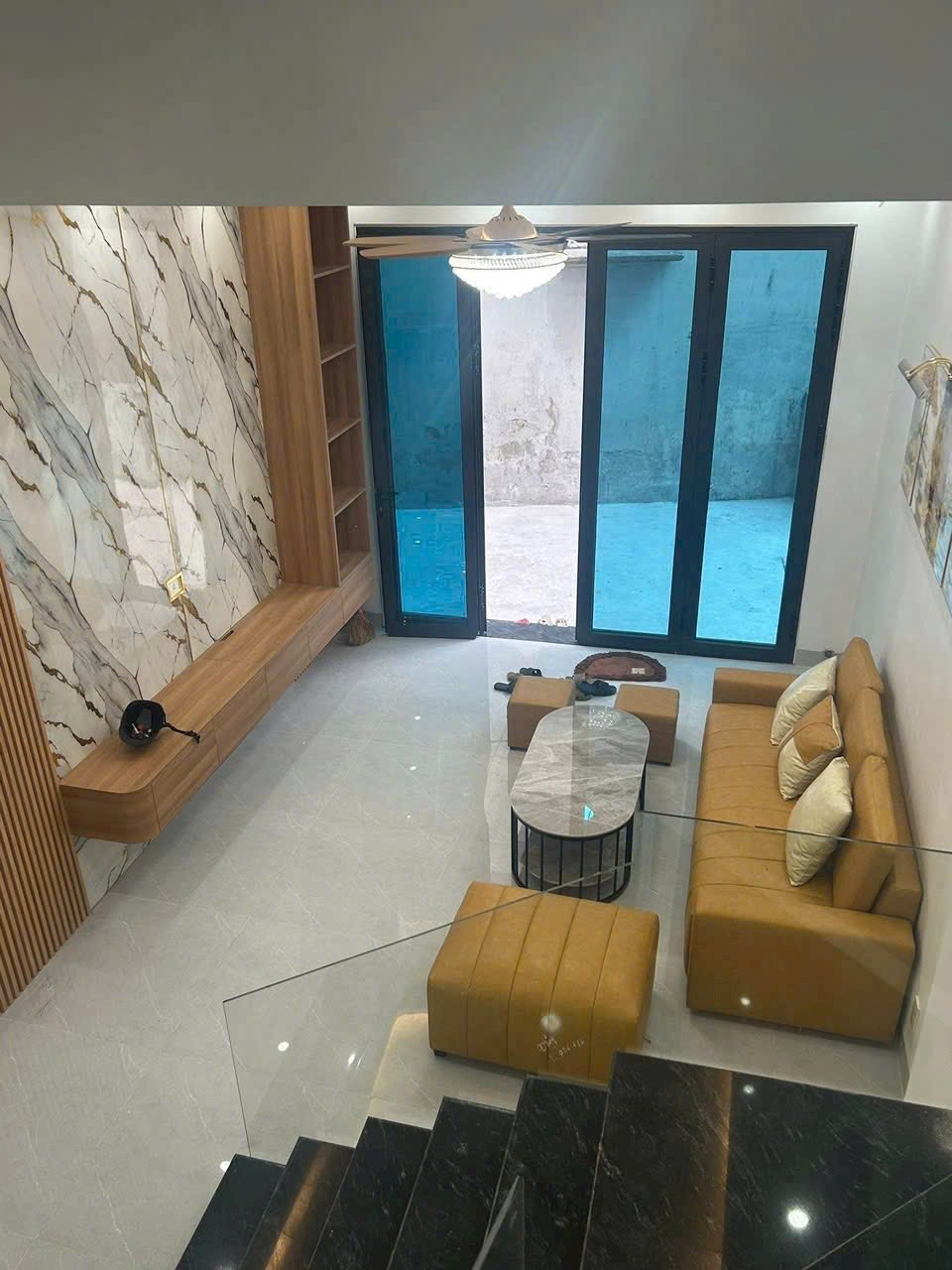 Bán căn nhà 4 tầng ngõ đường Nguyễn Văn Linh, ph Thanh Bình, TP HD, 50m2, mt 4m, 3 ngủ 5