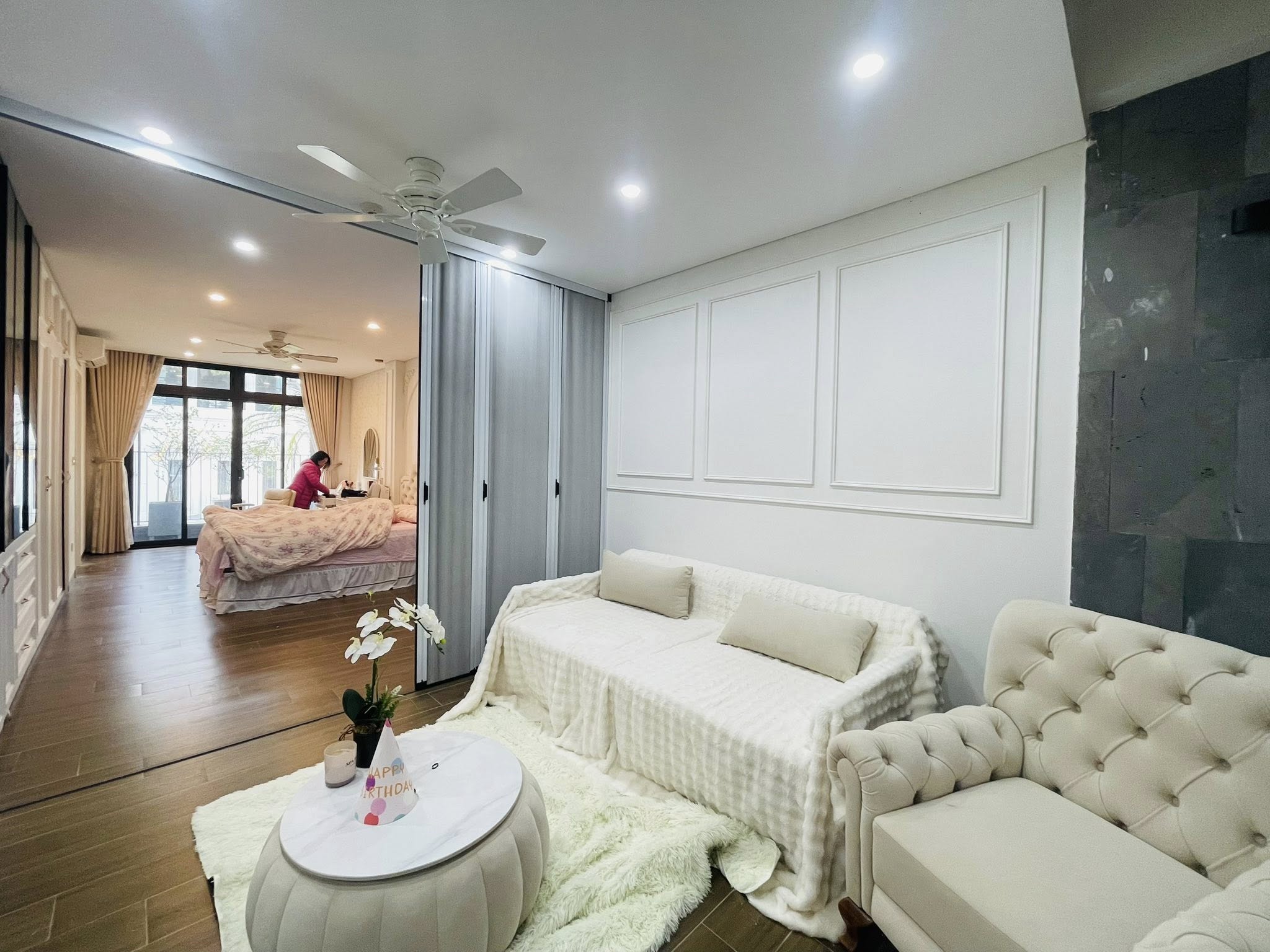 Bán Nhà Mặt Ngõ Phố Đội Cấn,Liễu Giai. 8 Tầng Thang Máy  63m2. Mặt Tiền 5.5 m. Giá 36,5 Tỷ 4