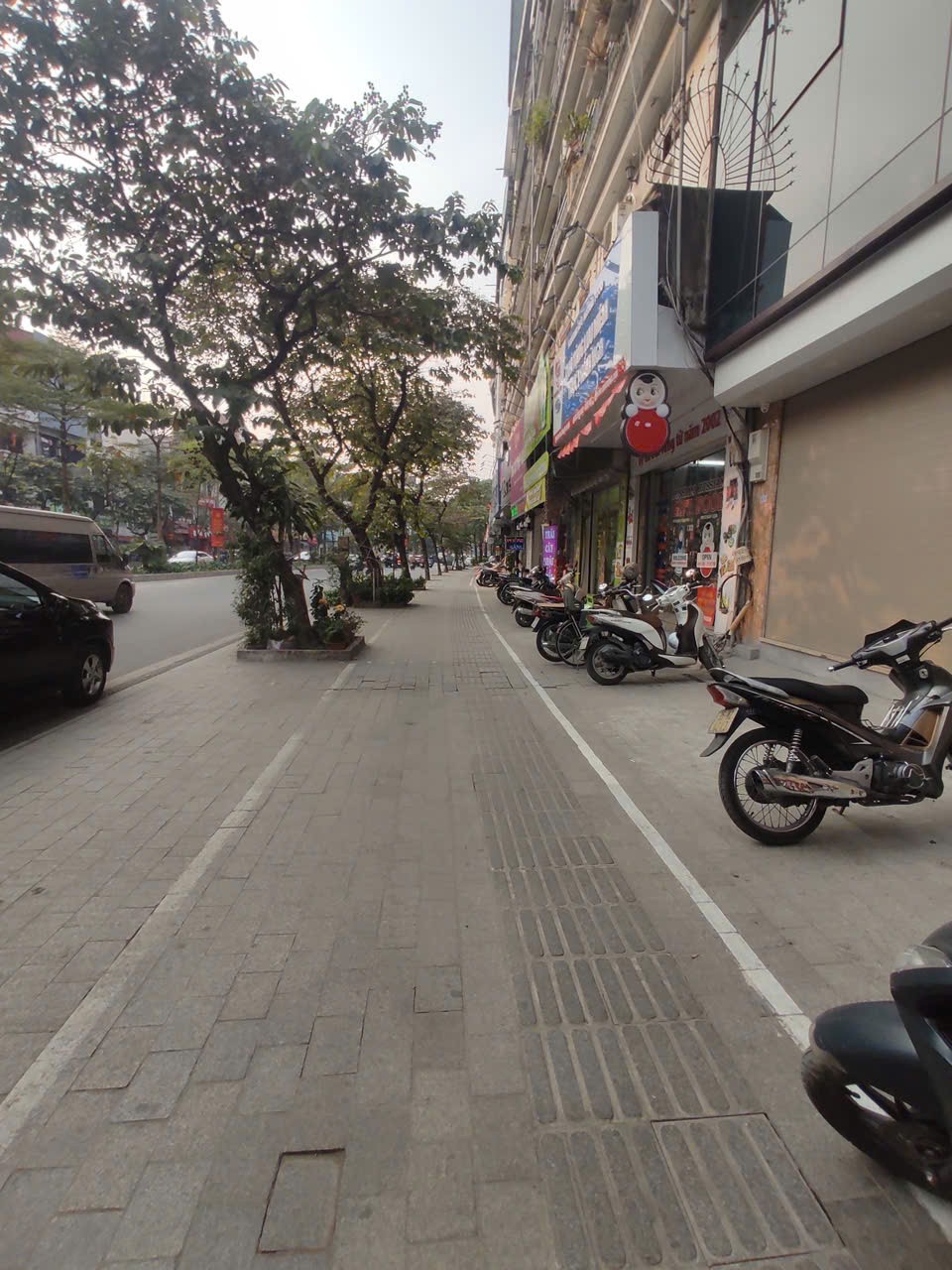 MẶT PHỐ ĐÀO TẤN - TÒA VĂN PHÒNG - 160M2 - 5 TẦNG - MT 6.5M - GIÁ 122 TỶ - HÀNG XÓM LOTTE - MẶT PHỐ