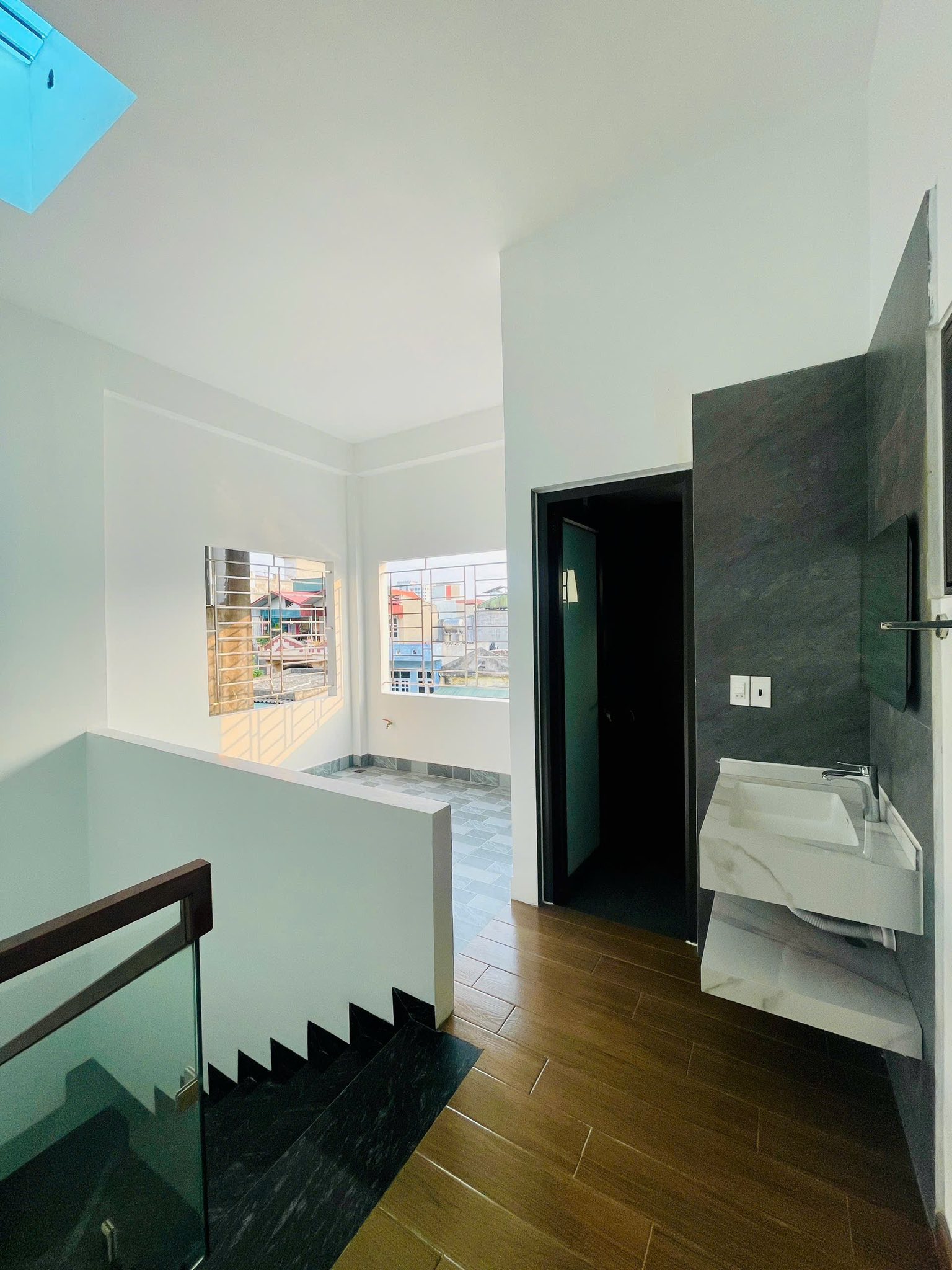 Bán 3 căn nhà 3 tầng ngõ phố Nguyễn Thị Duệ, ph Thanh Bình, TP HD, 45m2, mt 4.6m, 2.78 tỷ 5