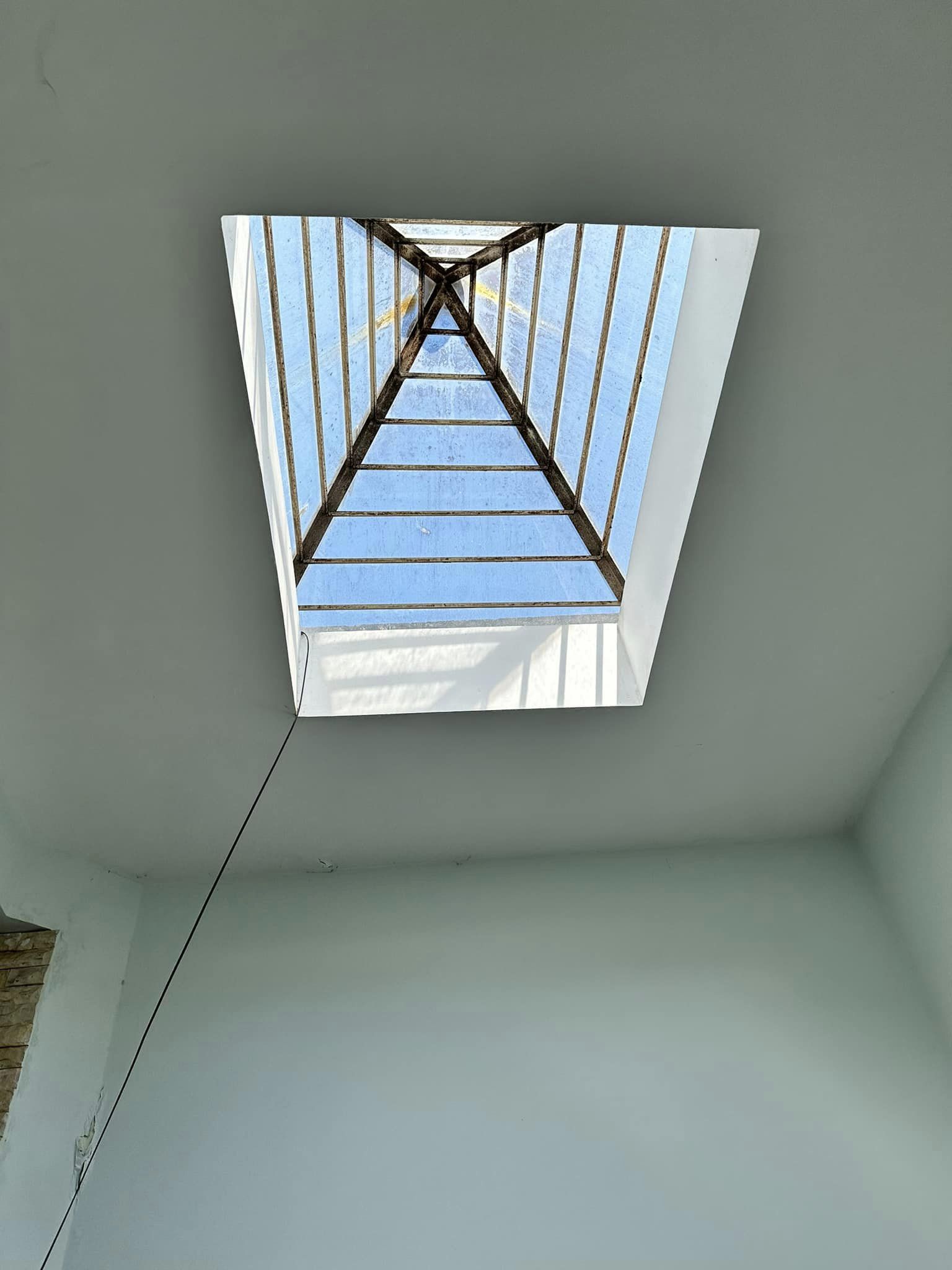 PHÚ NHUẬN - HẺM XE HƠI - 4 TẦNG BTCT - 72M² NỞ HẬU - GIÁ CHỈ 8.X TỶ 4