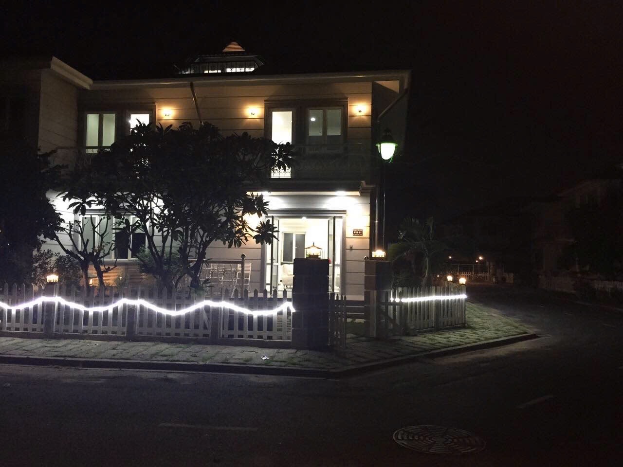 BIỆT THỰ COMPOUND GARDEN HOME LIỀN KỀ VẠN PHÚC CITY, 6PN,4WC,GIÁ 40TR BAO PHÍ QUẢN LÍ 4