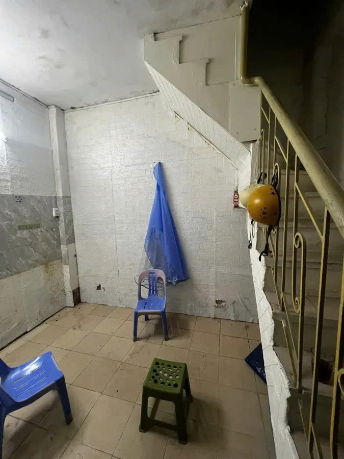 4 TẦNG LÕI ĐỐNG ĐA 2.6 TỶ. Sát phố, sát ngõ ô tô, sổ đỏ. 3