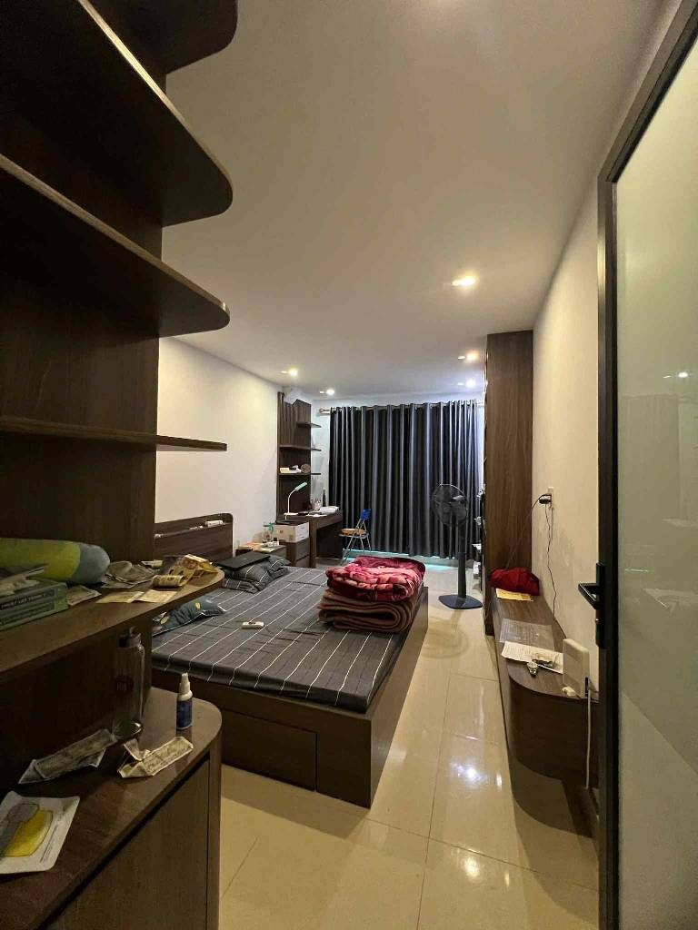 Cần bán Nhà mặt tiền đường Hồng Mai, Phường Quỳnh Lôi, Diện tích 43m², Giá 13.8 Tỷ 2