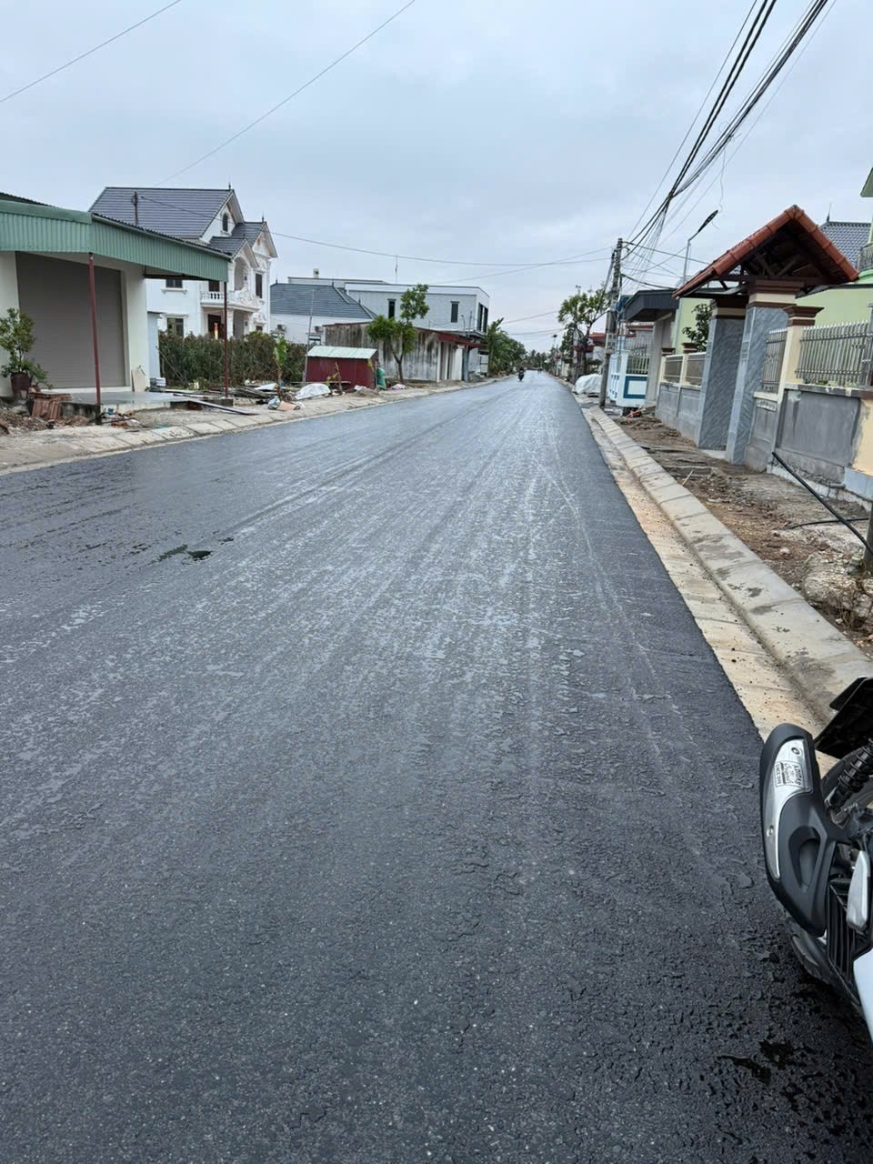 107m² đất nhánh 2 xóm 3 Kính Trực – Đường nhựa mới – Giá 1,9x tỷ  Quỹ đất đẹp khu dân cư  ZALO 4