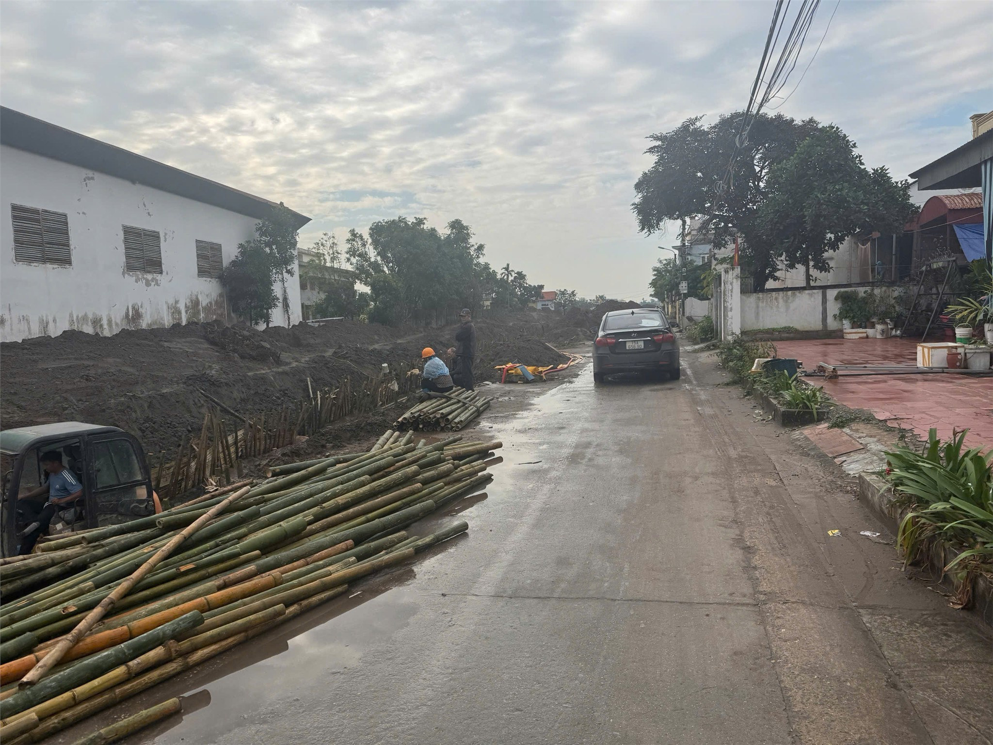 Giá 3,x tỷ – Lô 121m² Cộng Lực Ngọc Xuyên, ngõ thông rộng hiếm, sẵn nhà cấp 4  ZALO 0567 222 555