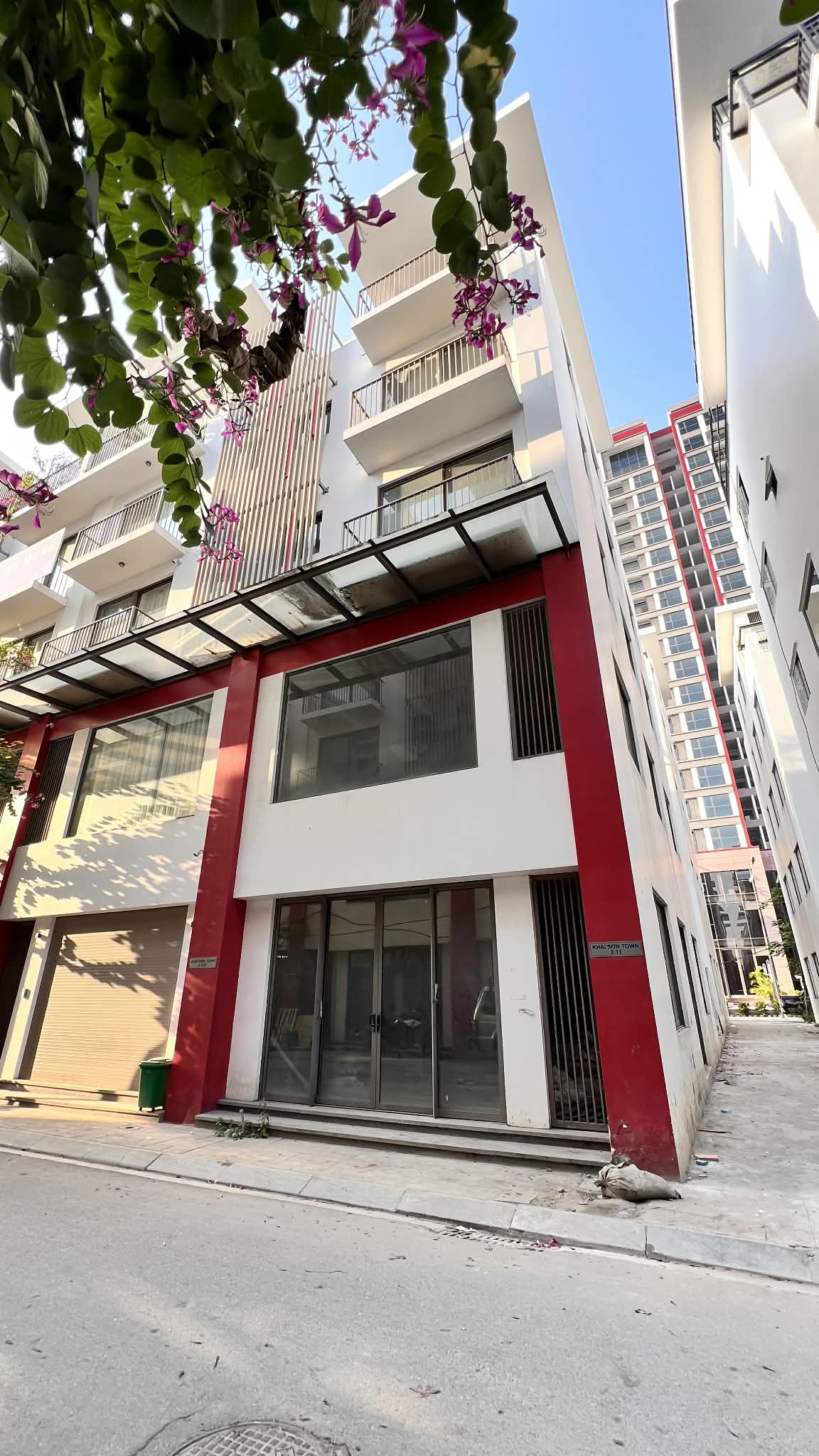 Liển kề Khai Sơn, lô góc, 3 thoáng, khu vực cực sầm uất, phù hợp kinh doanh, cho thuê 4