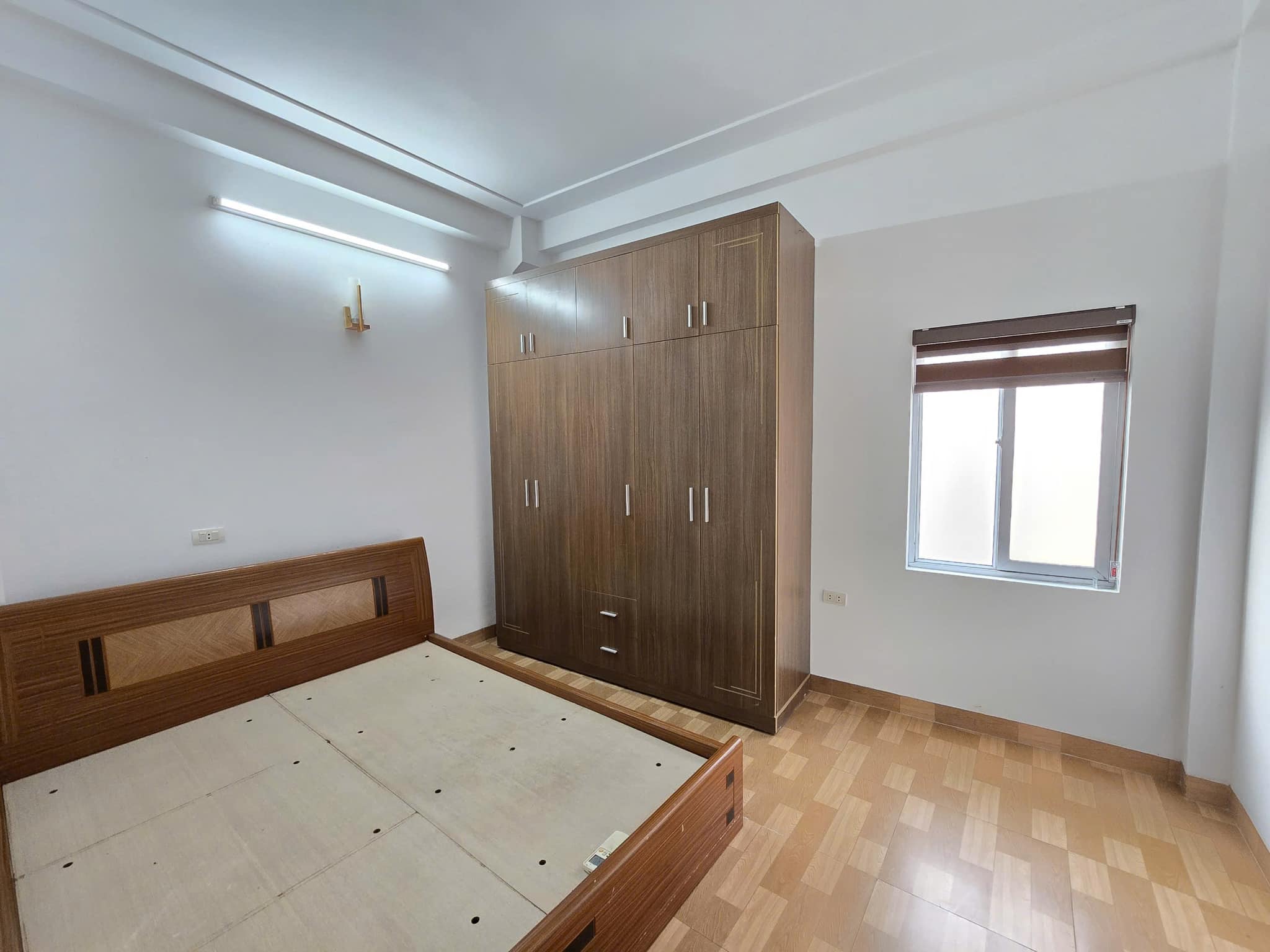 [SIÊU HIẾM] Bán nhà Hồ Tùng Mậu – ngay nhà ga tàu điện, 7 phòng full khai thác – dòng tiền 25 3