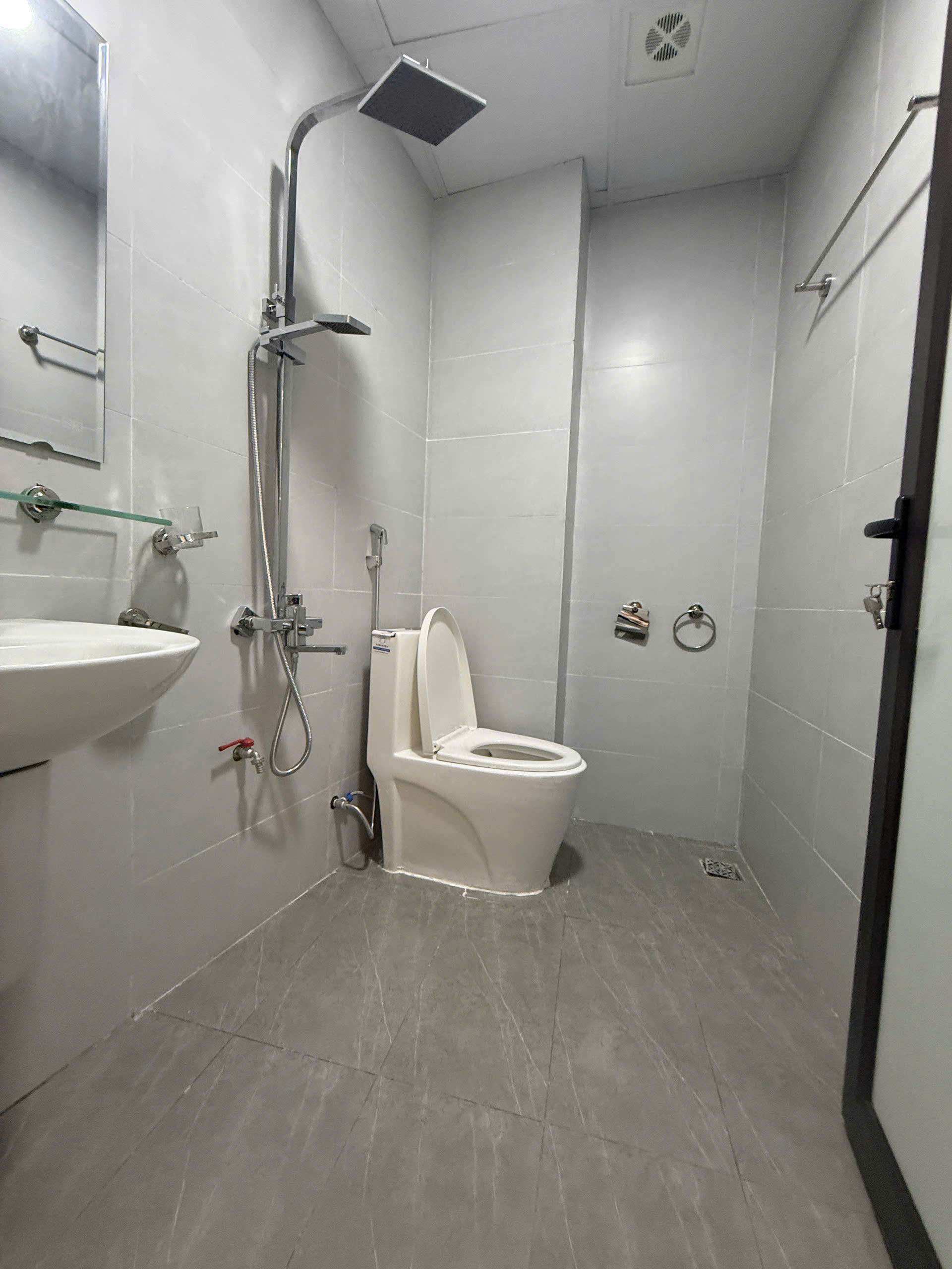 Nhà 3 tầng Nguyễn Thị Duệ – thông Ngô Quyền – giá chỉ 2,2x tỷ 5