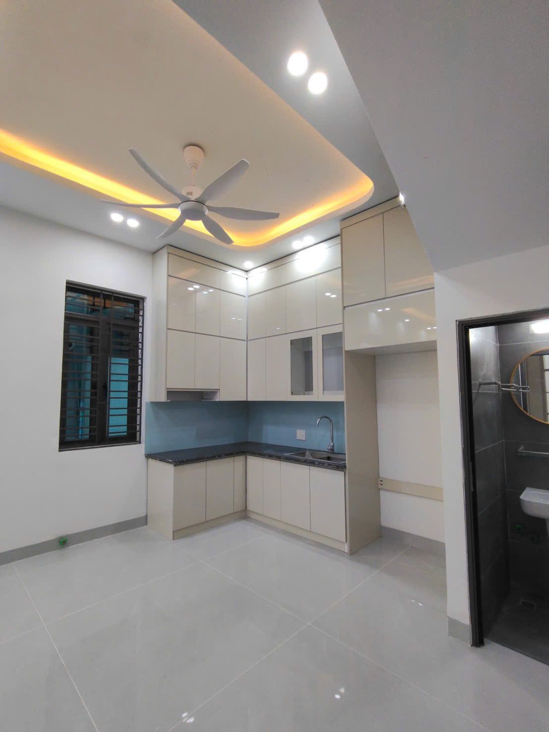 Bán căn nhà 4 tầng mặt ngõ phố Bình Lộc, ph Tân Bình, TP HD, 48.7m2, mt hơn 7m, 4 ngủ, ngõ oto 6