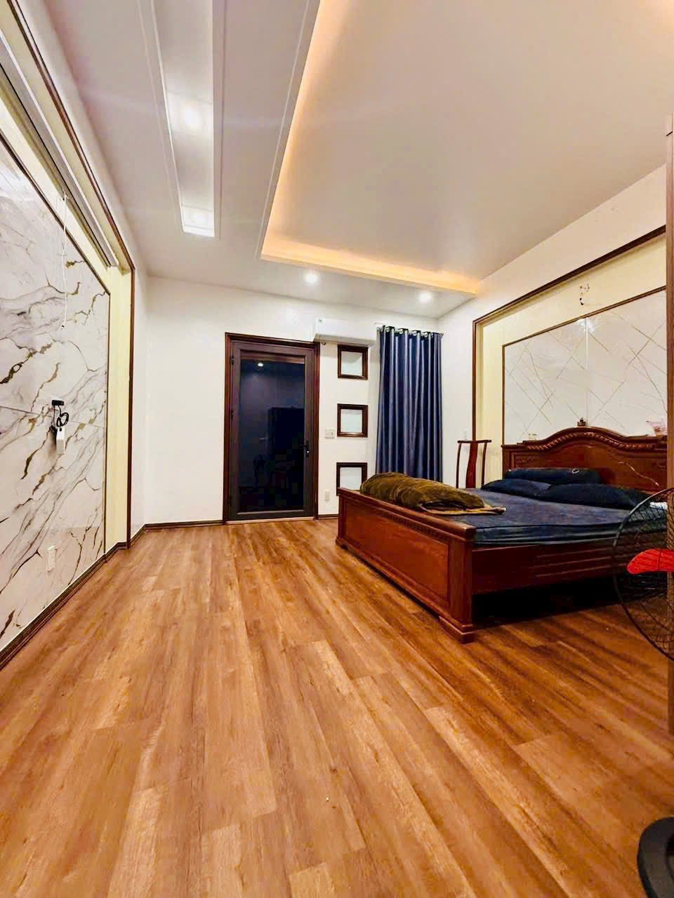 Bán nhà 4 tầng mặt đường đôi Phùng Chí Kiên, KĐT An Phú, TP HD, 67.5m2, mt 4.5m, 4 ngủ 6