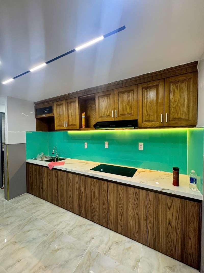 Bán nhà đường số 12, Tam Bình, Thủ Đức, TP HCM . DT  61m2, 2 tầng. Giá 5,09  tỷ, Sổ Hồng, Liên hệ 3