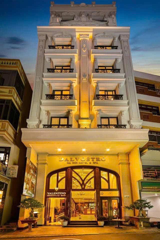 Mặt phố Hàng Bông Mặt Tiền 12M 11 Tầng 250 Tỷ Hoàn Công Có Hầm Thổ Cư