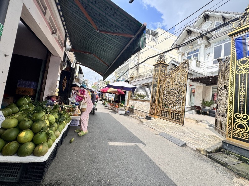 Bán nhà đường Số 5, Linh Xuân, Thủ Đức, TP HCM. DT 100m2 - Sổ Hồng, giá 6,69 tỷ! Liên hệ