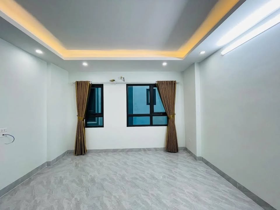 BÁN NHÀ 5 TẦNG LIÊN MẠC – GIÁP THƯỢNG CÁT – BẮC TỪ LIÊM – Ở NGAY, TIỀM NĂNG CAO 2